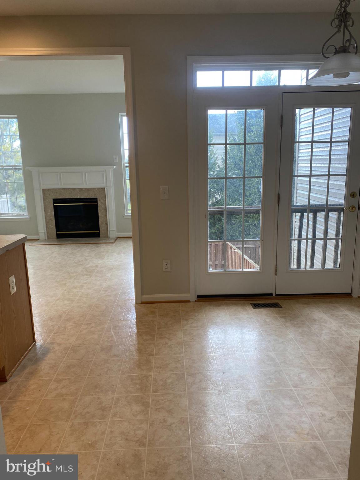 STEPHENS LANDING - Residential Lease