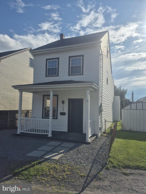 Homes For Sale - 120 S Middle Street<br/> FRACKVILLE, PA 17931
