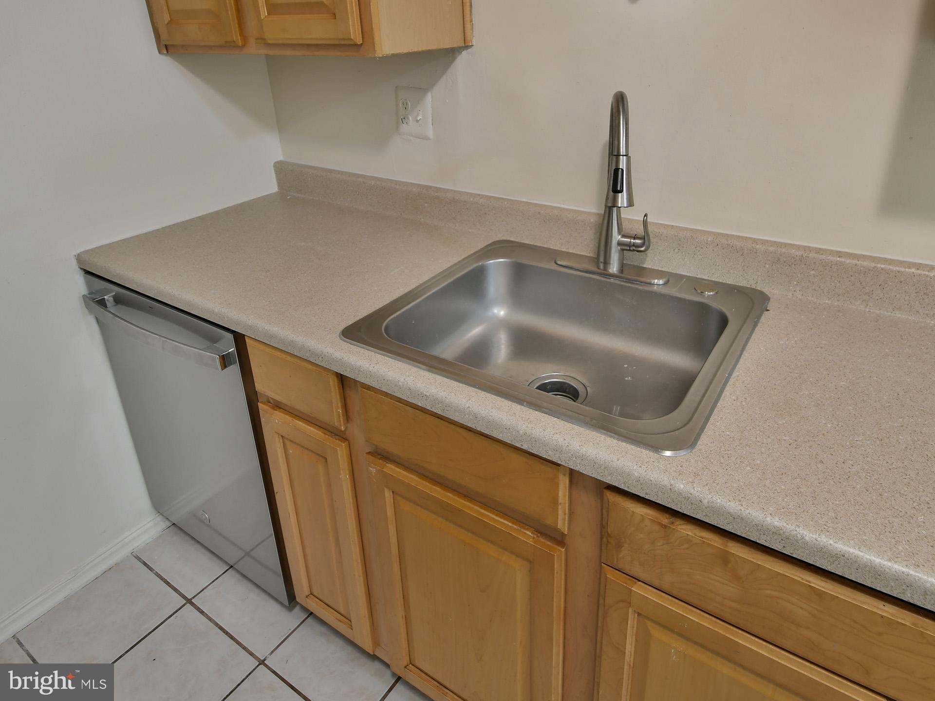 TOWNES OF GLOUCESTER - Residential