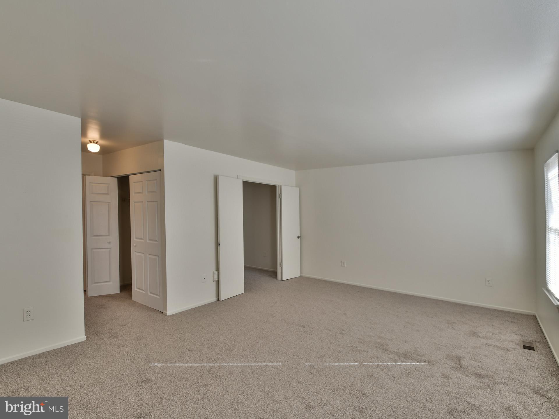 TOWNES OF GLOUCESTER - Residential