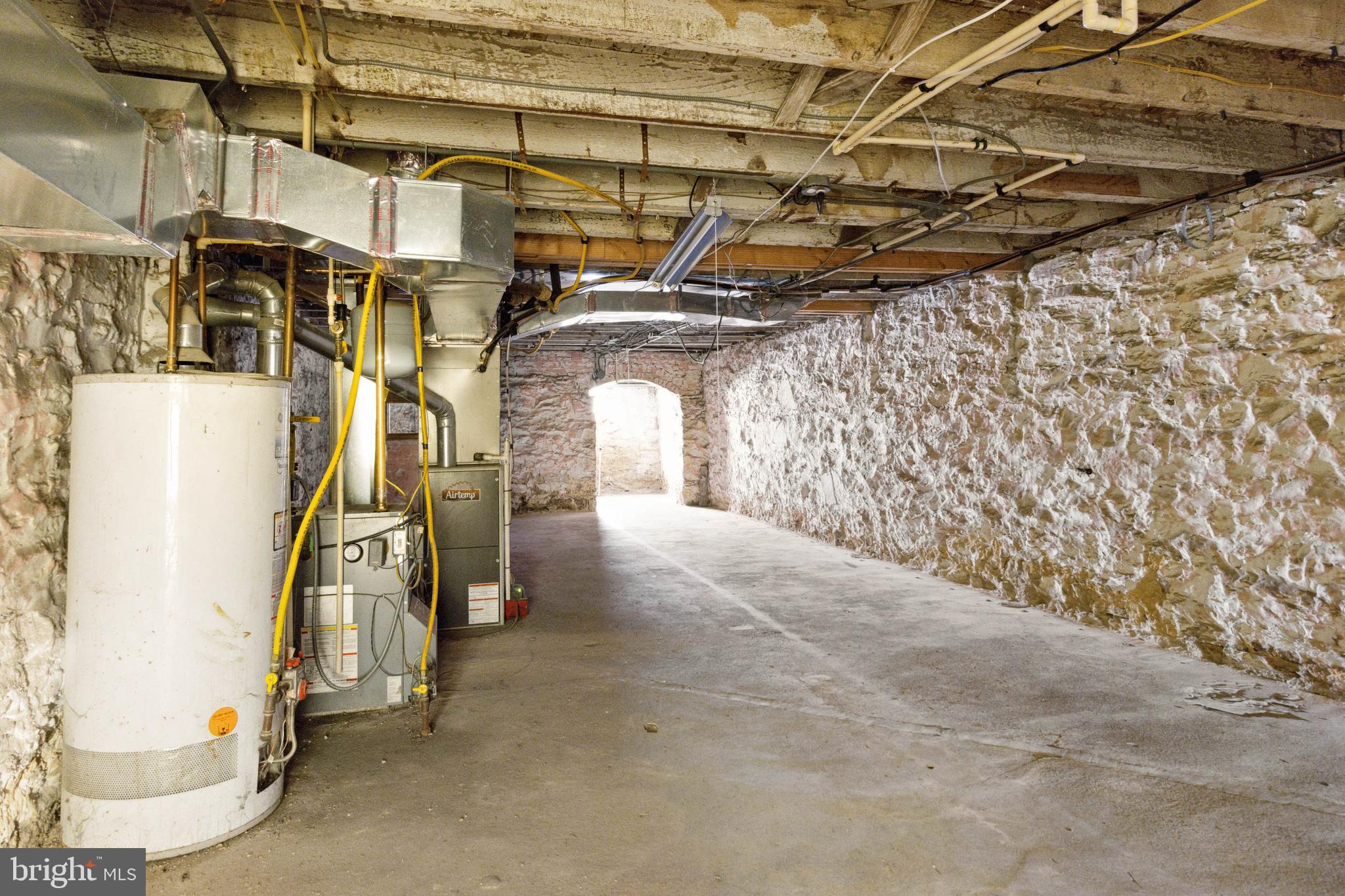 CLIFTON PARK - Residential Lease