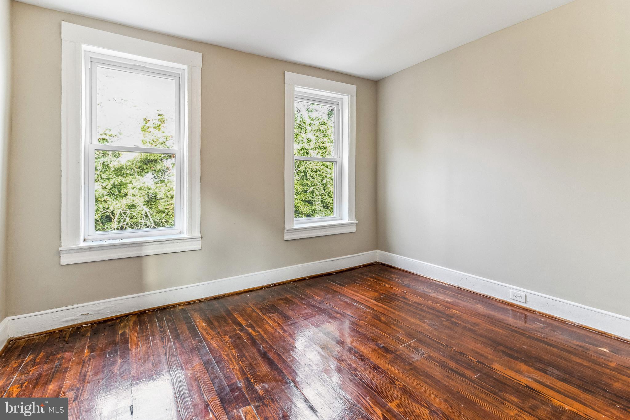 CLIFTON PARK - Residential Lease