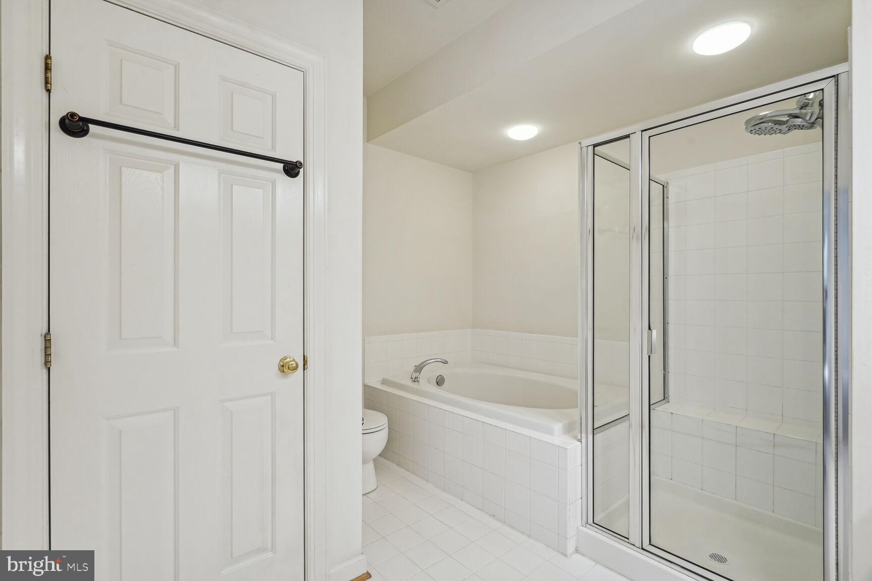 RESIDENCES AT SULLIVAN - Residential