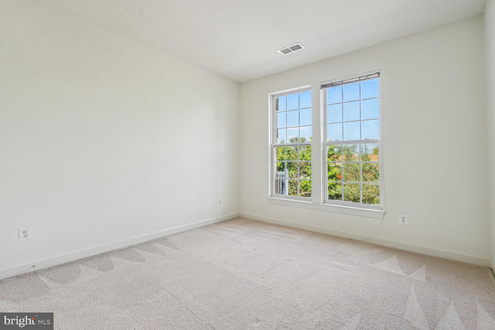 RESIDENCES AT SULLIVAN - Residential