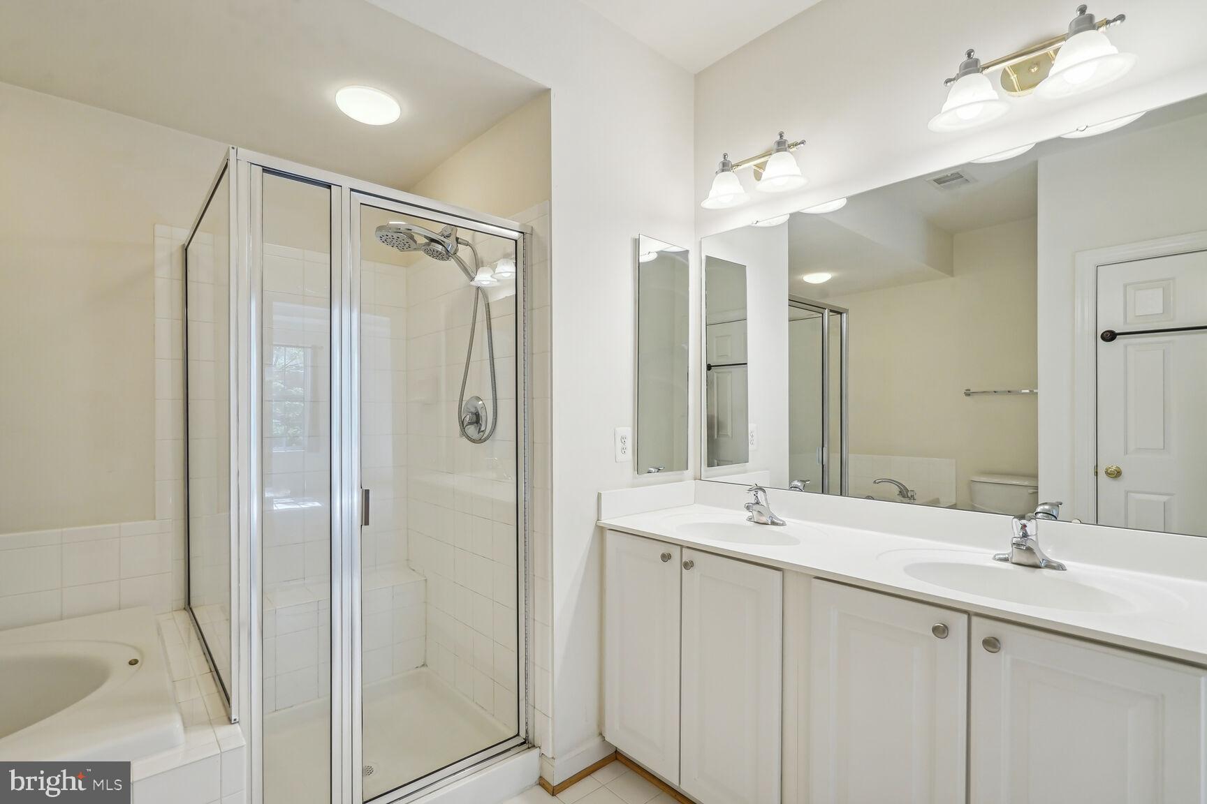 RESIDENCES AT SULLIVAN - Residential