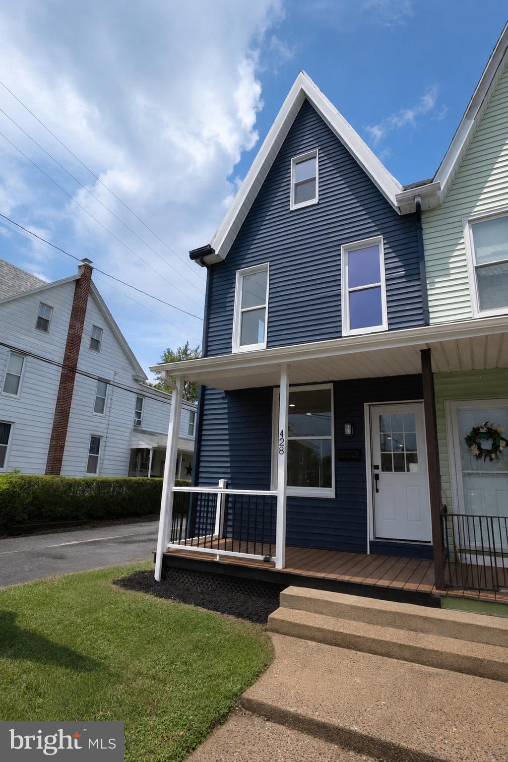 428 RENO AVENUE