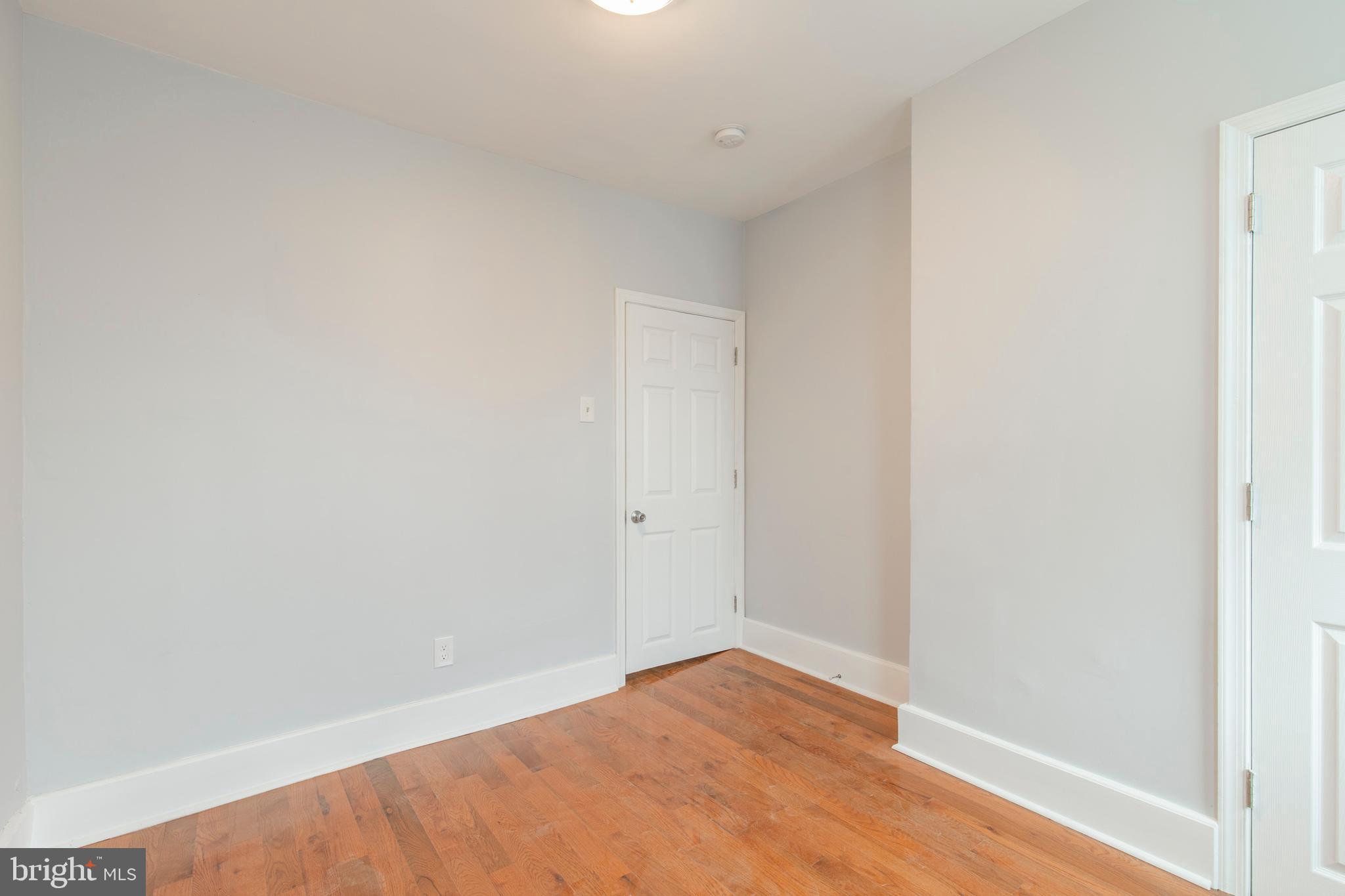 POINT BREEZE - Residential Lease