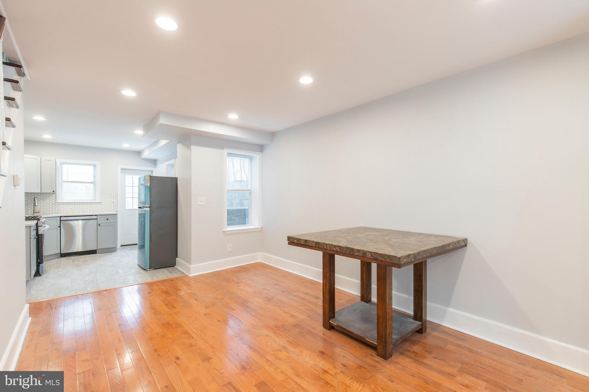 POINT BREEZE - Residential Lease