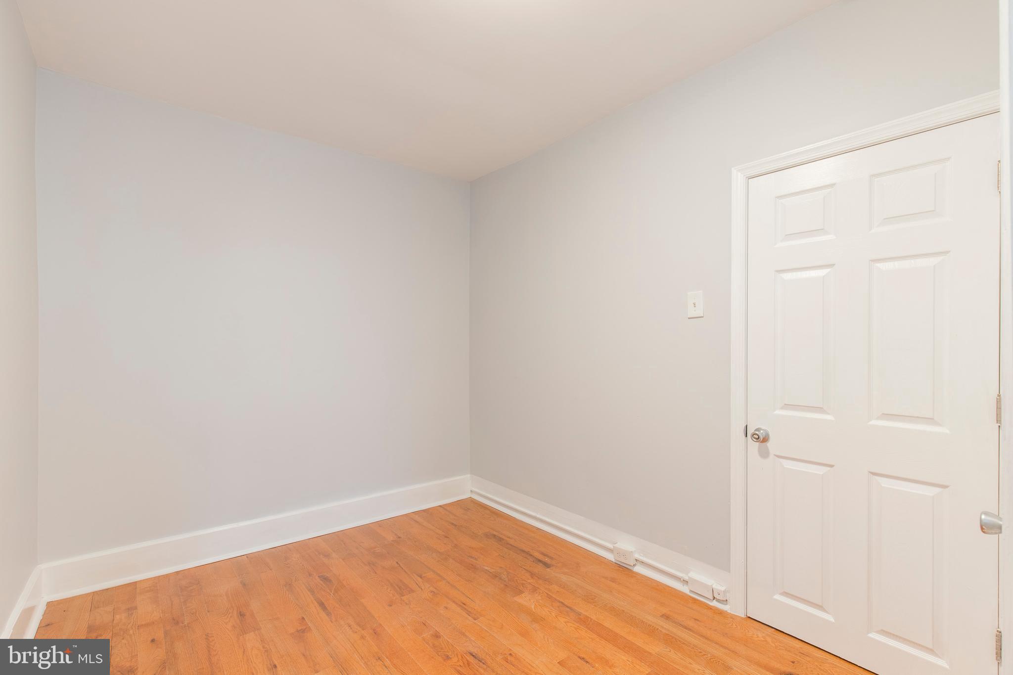 POINT BREEZE - Residential Lease