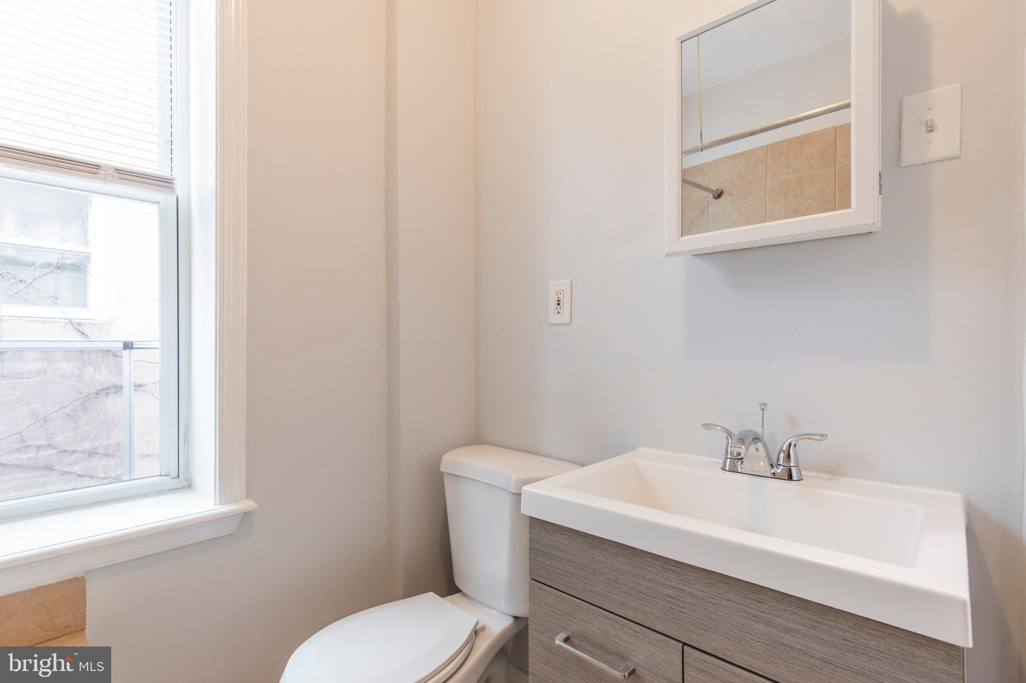 POINT BREEZE - Residential Lease