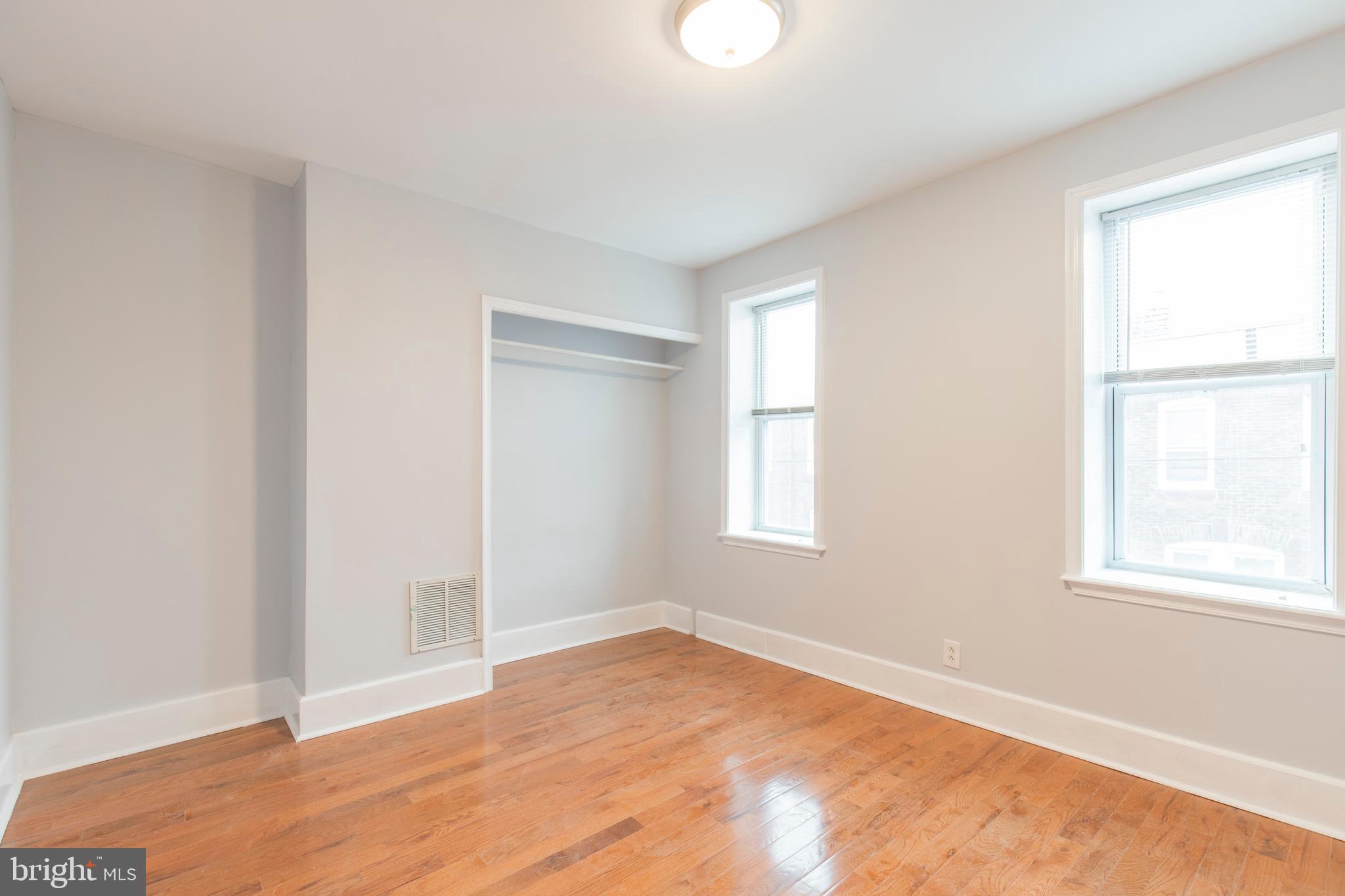 POINT BREEZE - Residential Lease
