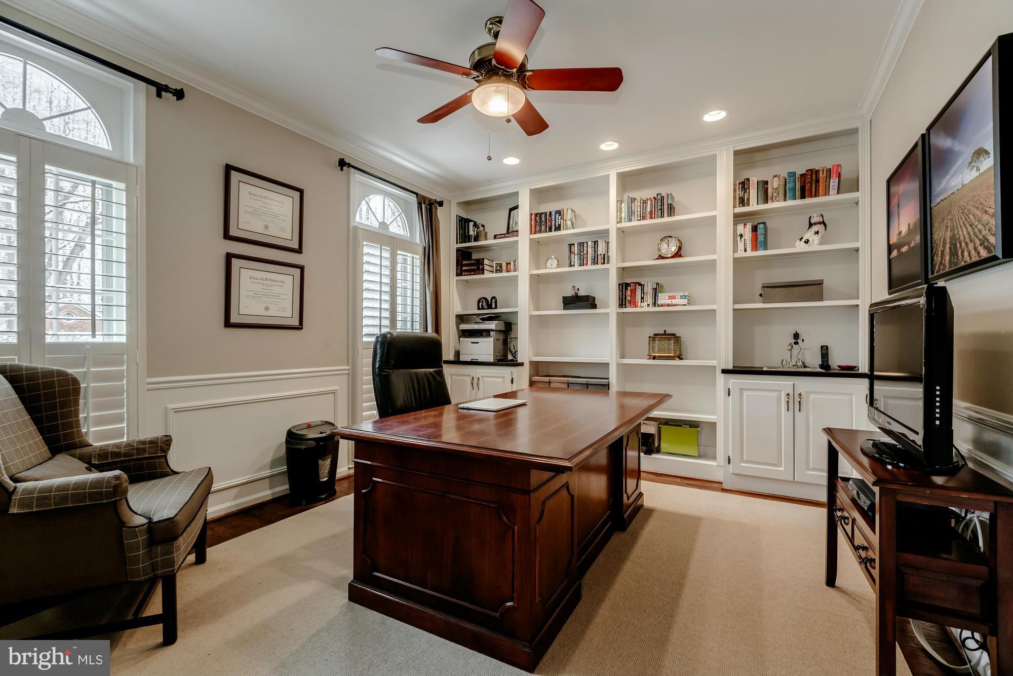 CEDARS OF MC LEAN - Residential