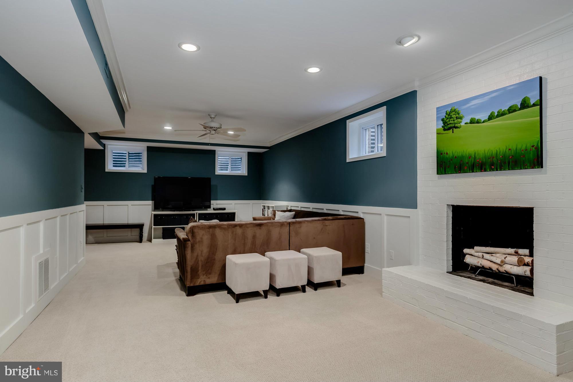 CEDARS OF MC LEAN - Residential