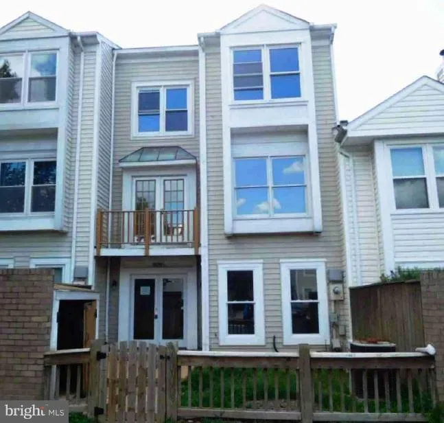 Additional image 2 of 6068 Deer Hill Court, Centreville, VA 20121