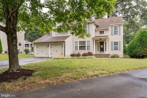 247 KENNEDY DRIVE SEVERNA PARK MD 21146