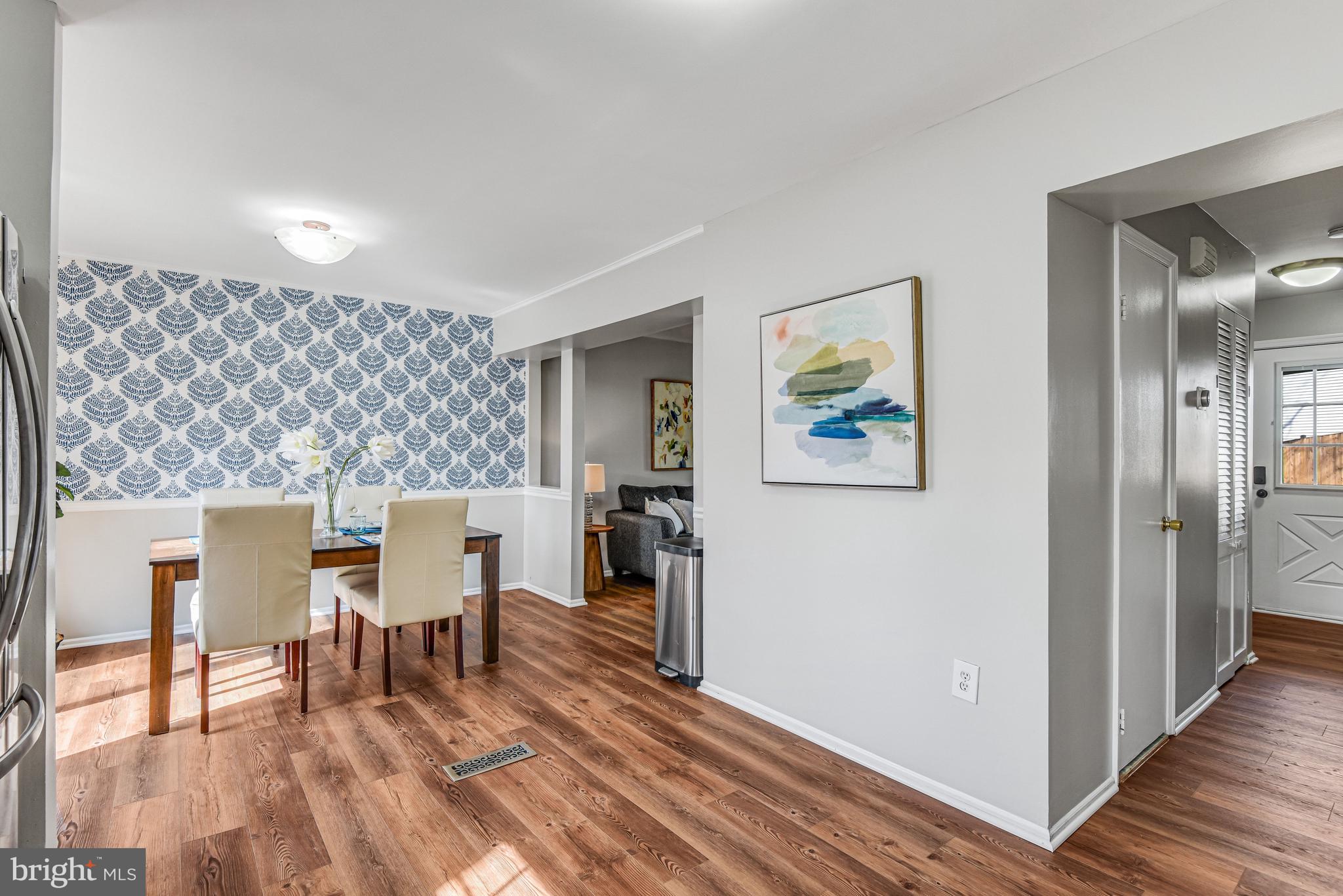 BURKE CENTRE - Residential