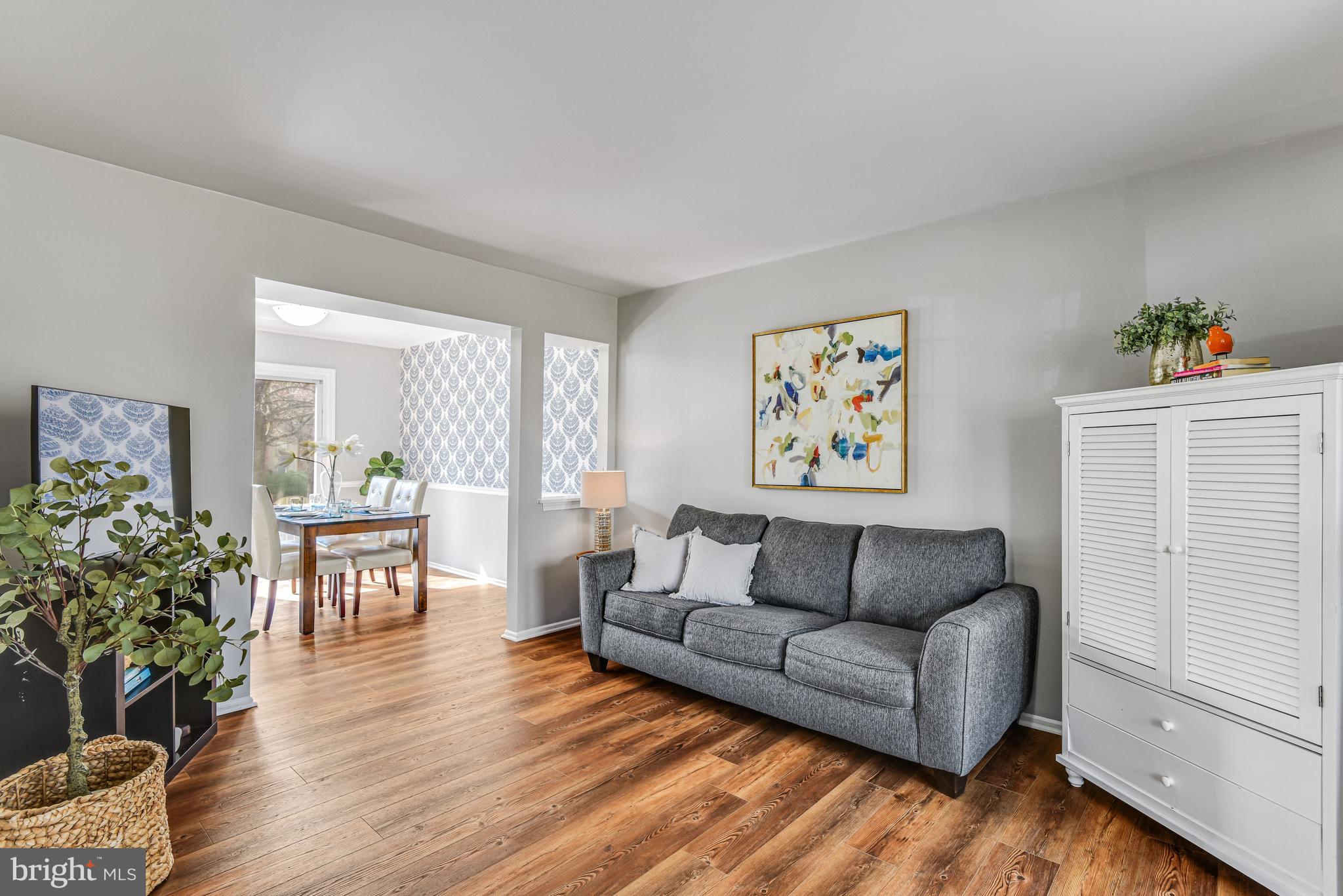 BURKE CENTRE - Residential