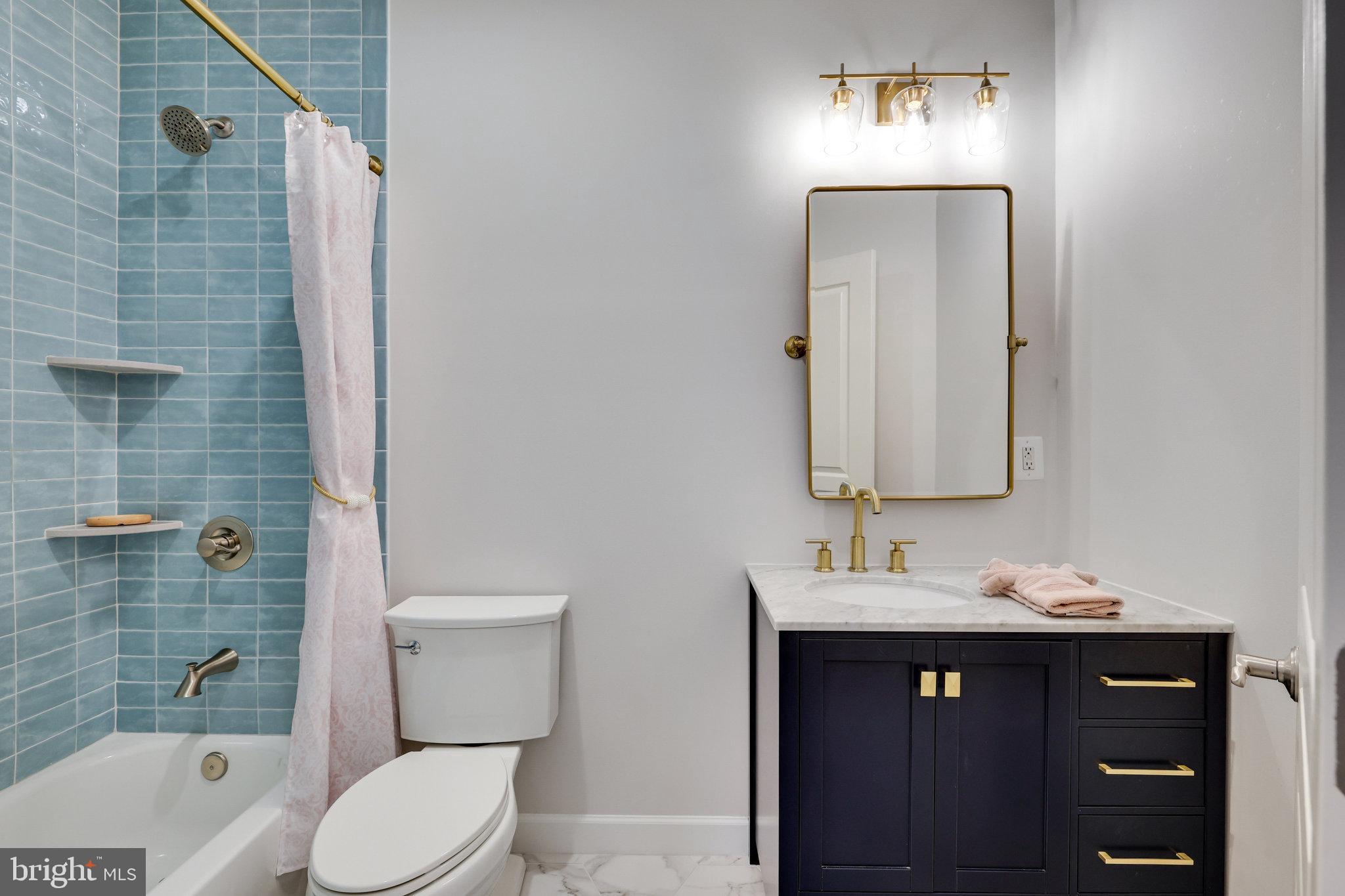 HISTORIC SELMA ESTATES - Residential