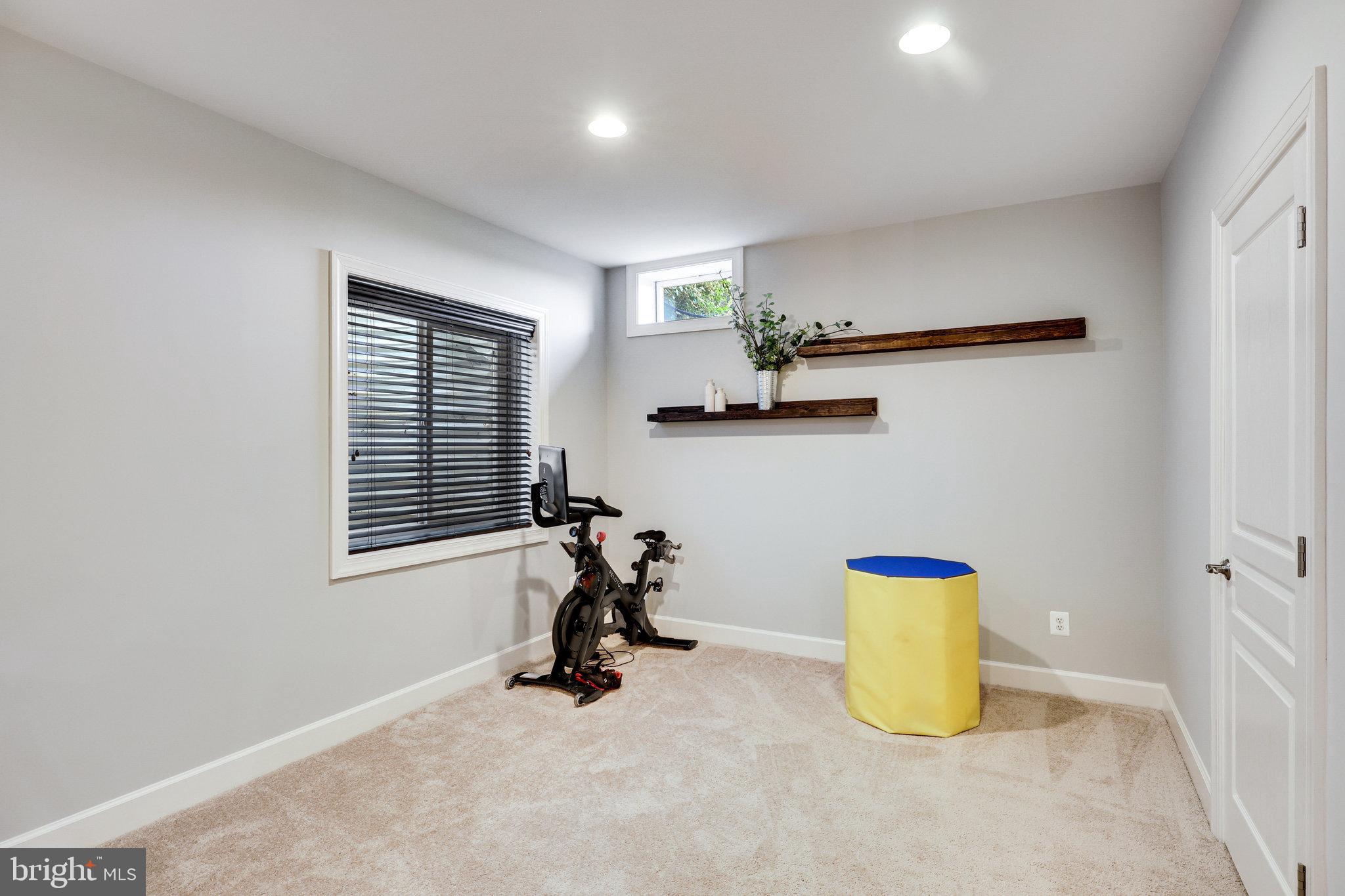 HISTORIC SELMA ESTATES - Residential