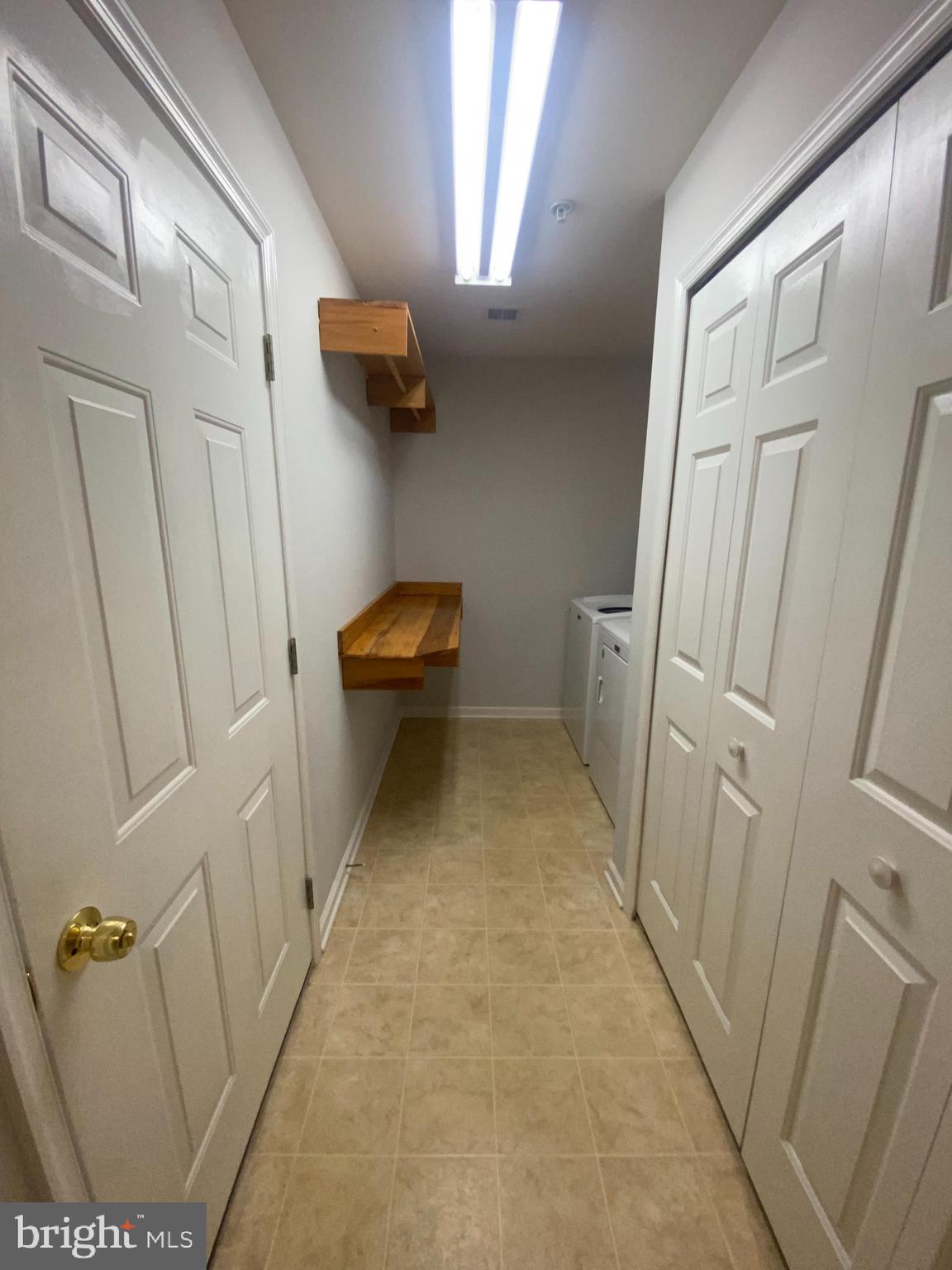 BAILEY SPRINGS - Residential Lease