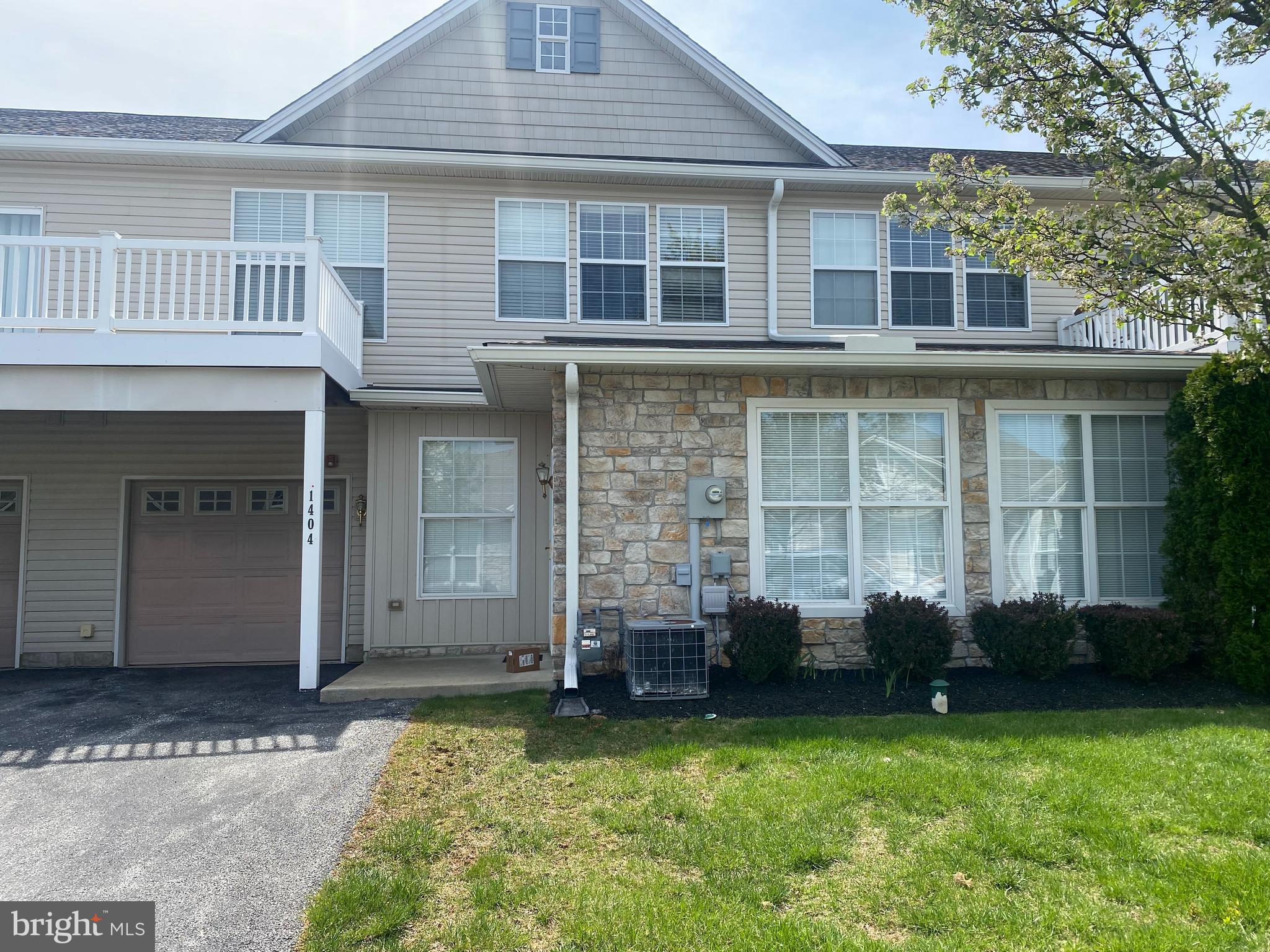 BAILEY SPRINGS - Residential Lease