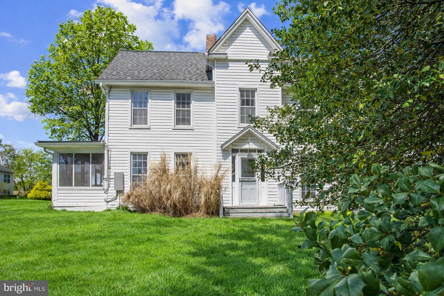 ELKRIDGE CROSSING - Residential