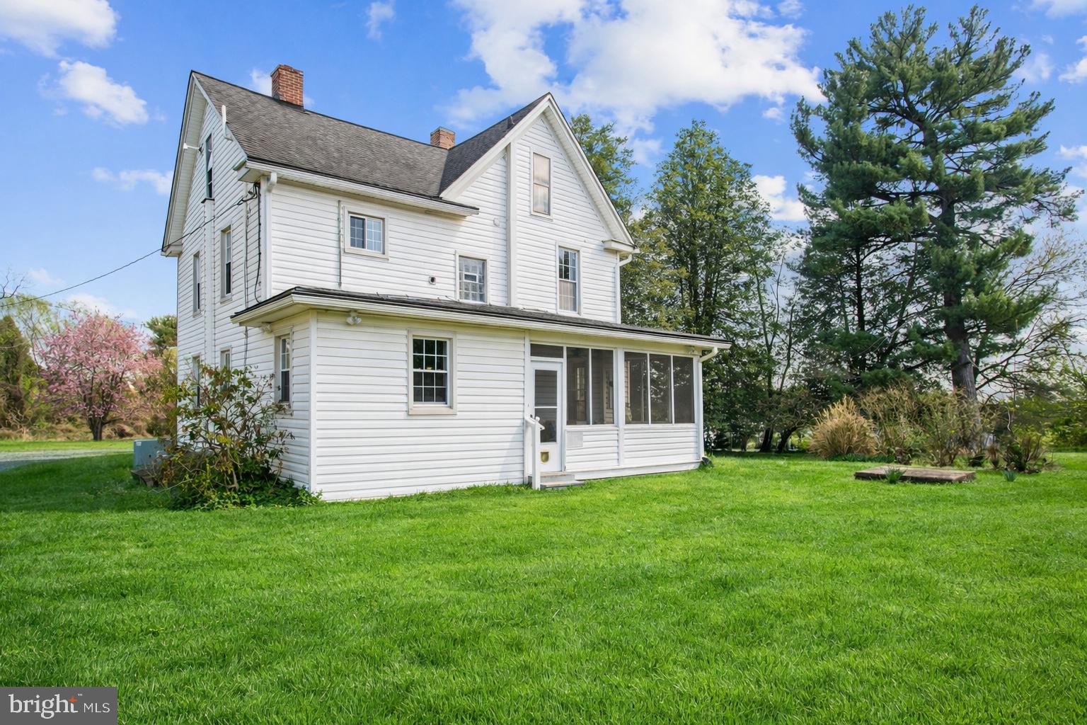 ELKRIDGE CROSSING - Residential