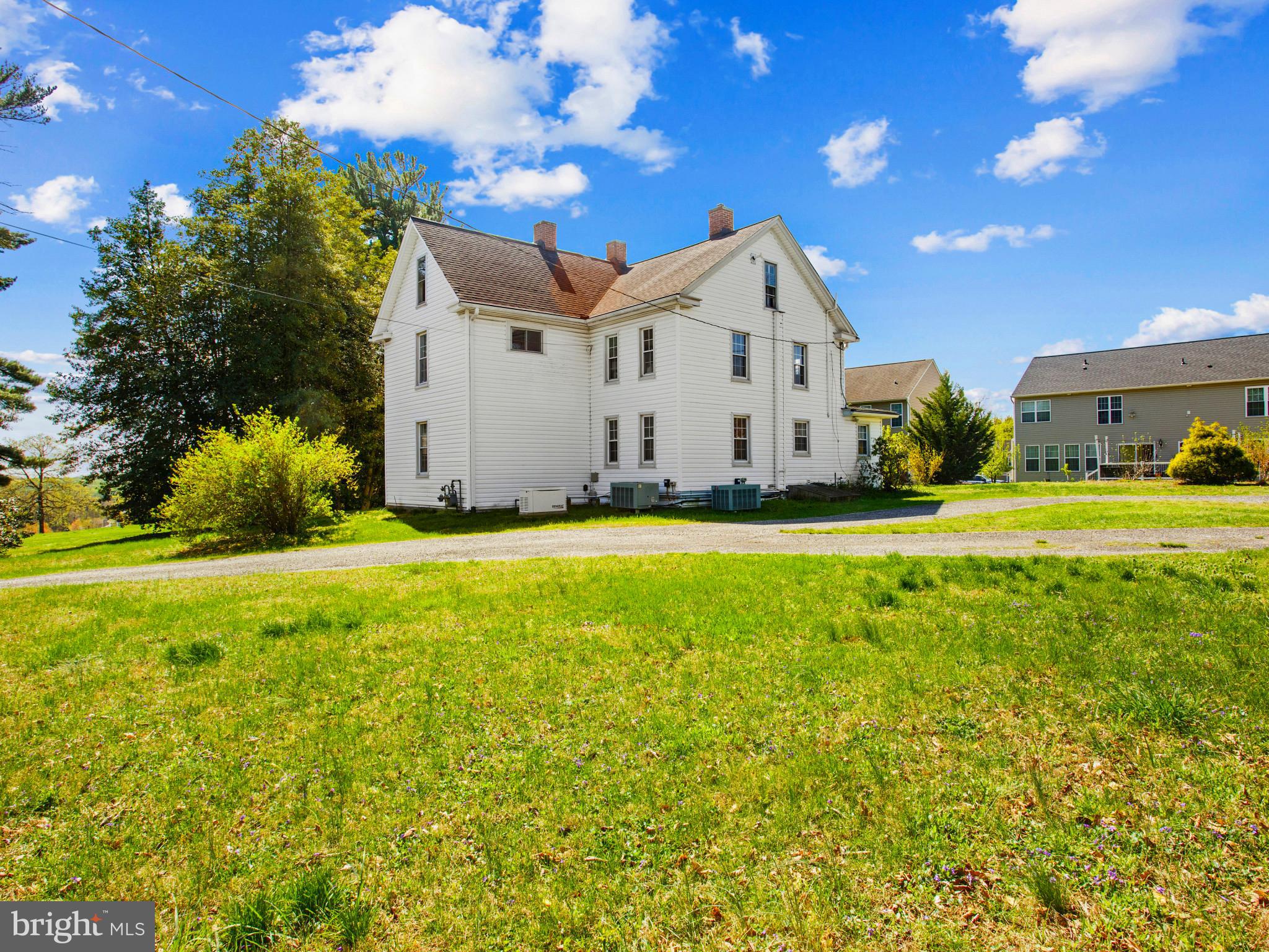 ELKRIDGE CROSSING - Residential