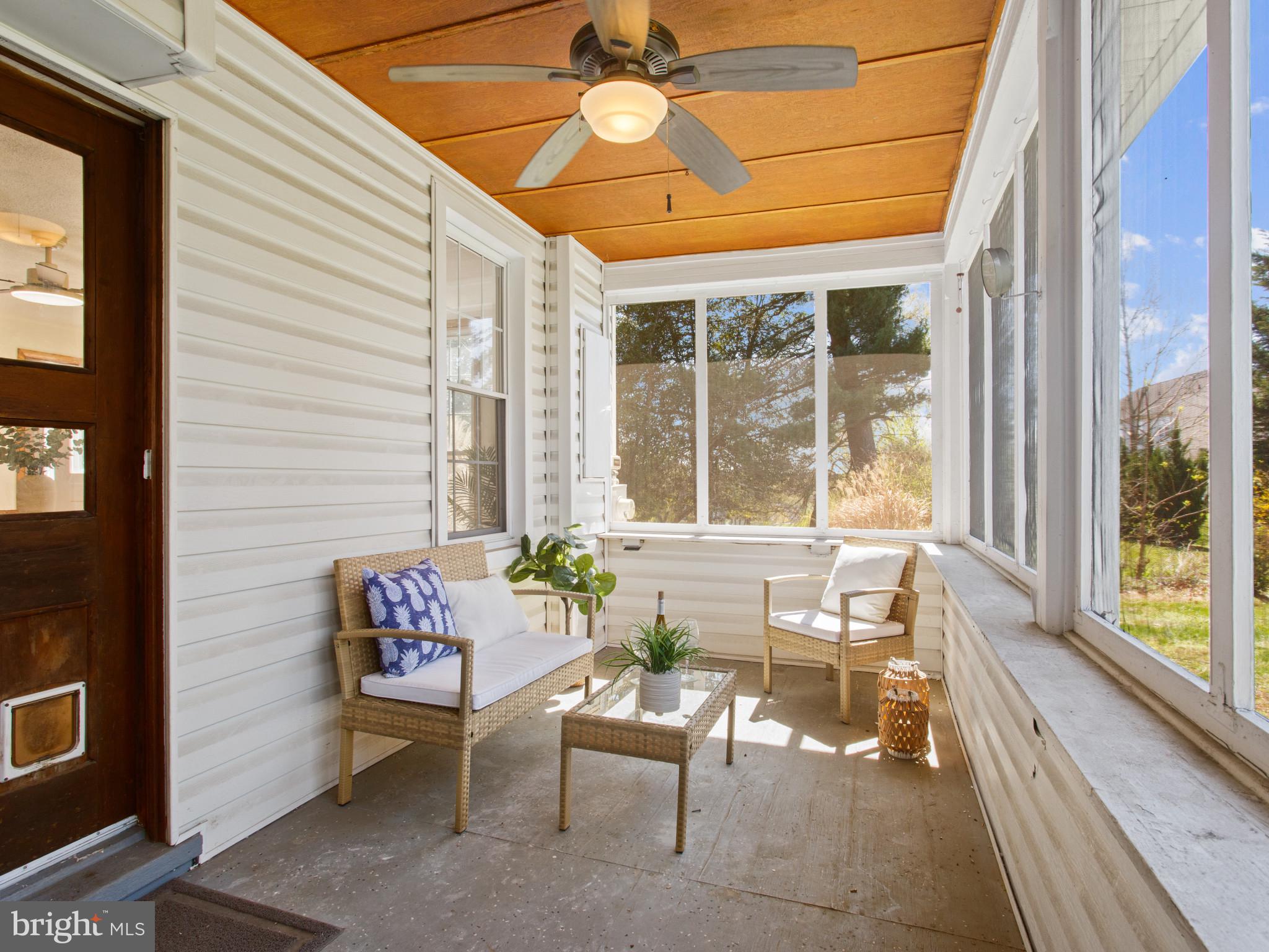 ELKRIDGE CROSSING - Residential