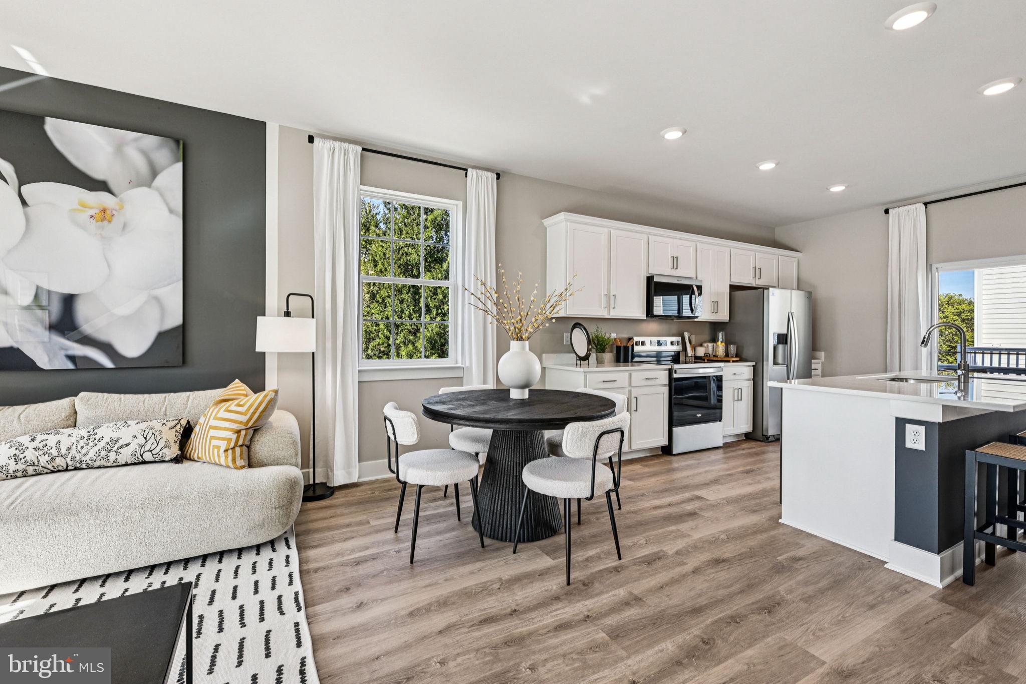 ABRAMS CROSSING - Residential