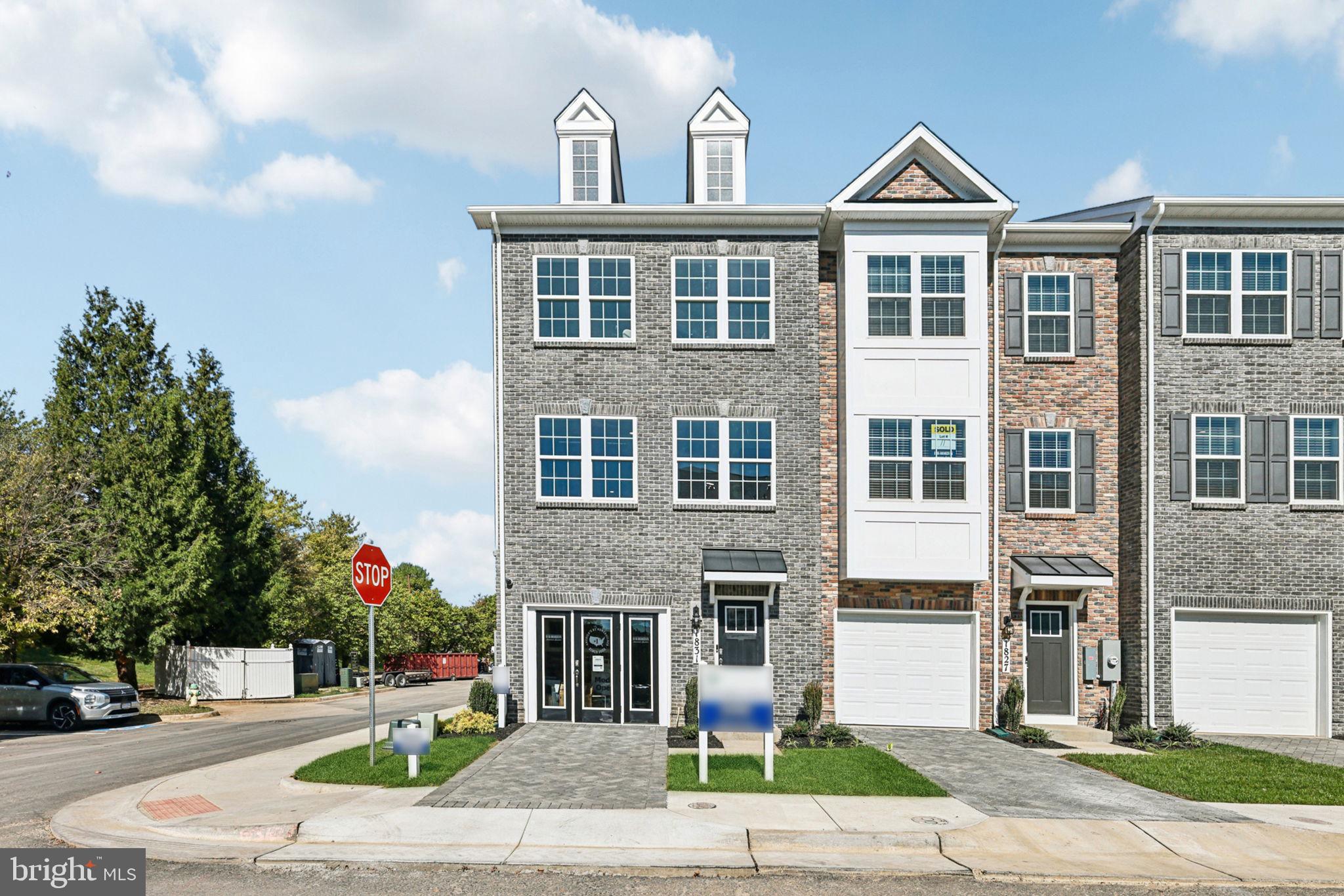 ABRAMS CROSSING - Residential