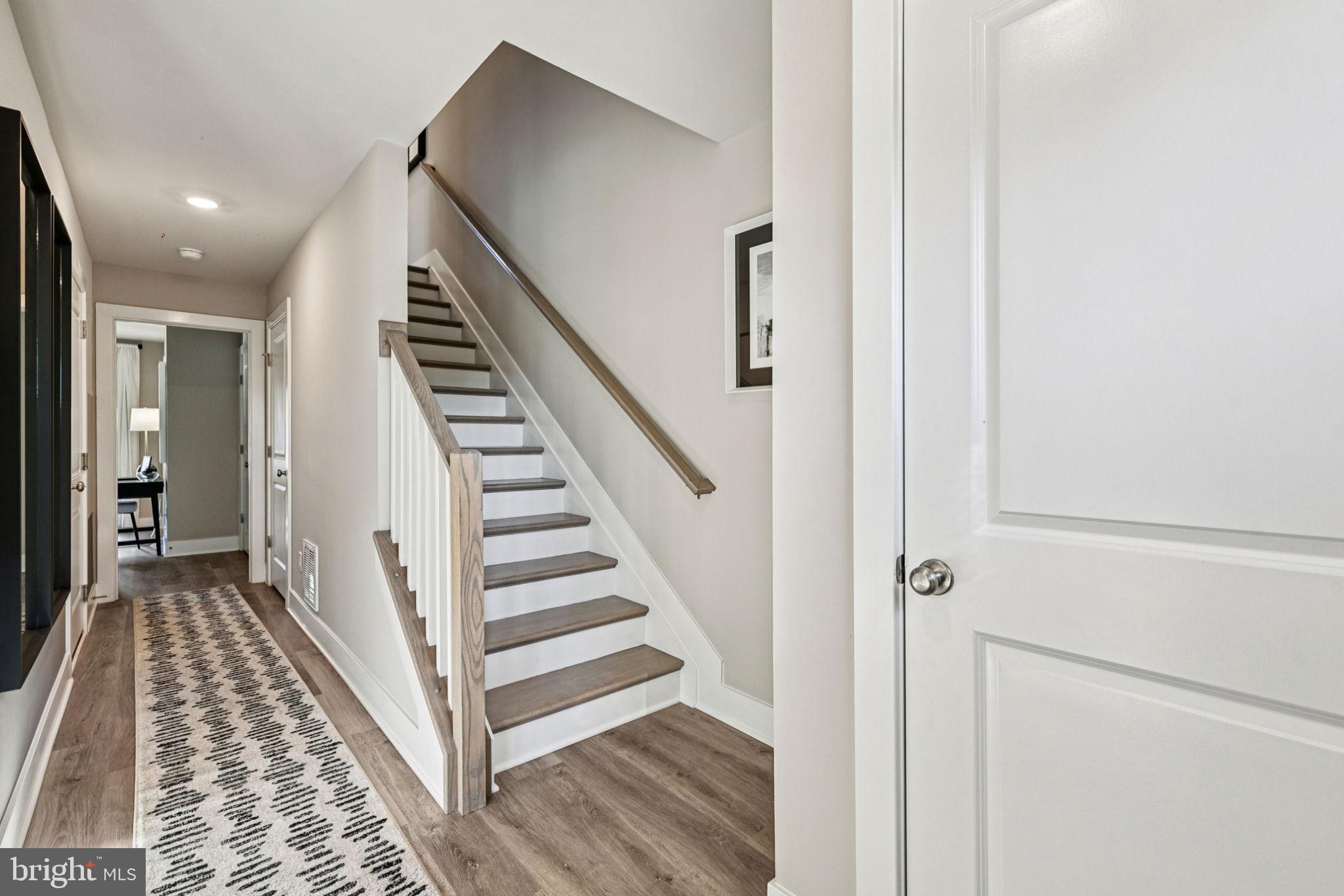 ABRAMS CROSSING - Residential