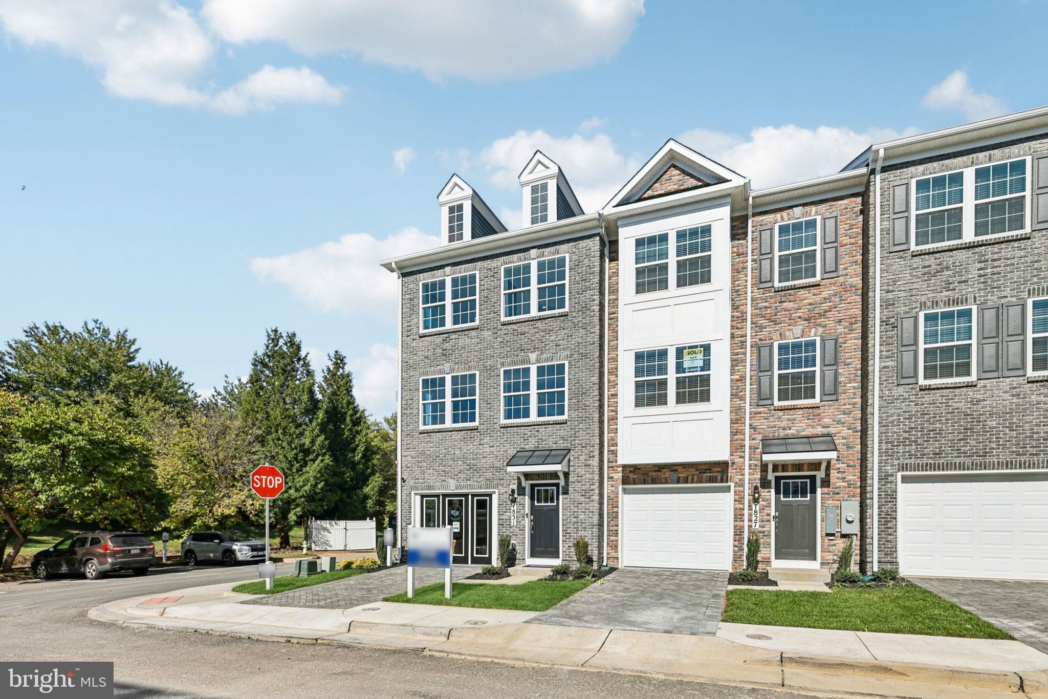 ABRAMS CROSSING - Residential