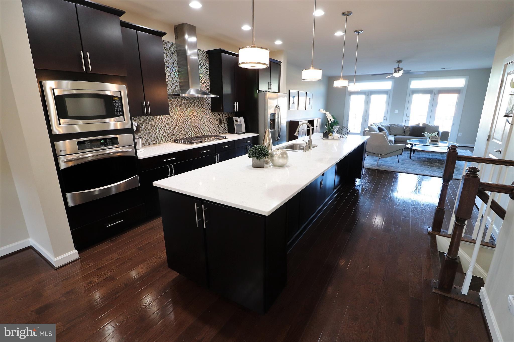 ONE LOUDOUN LAND BAY B - Residential