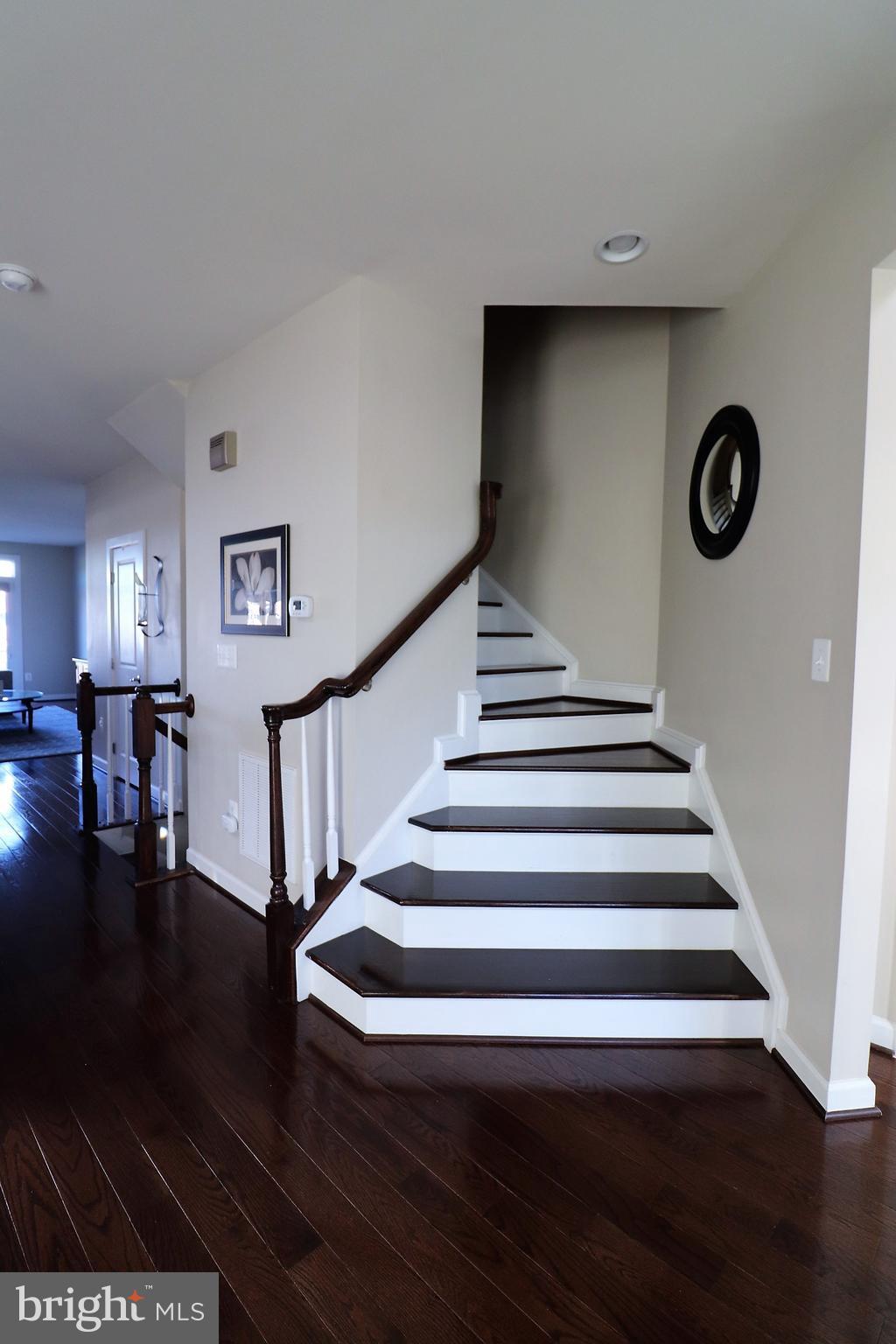 ONE LOUDOUN LAND BAY B - Residential