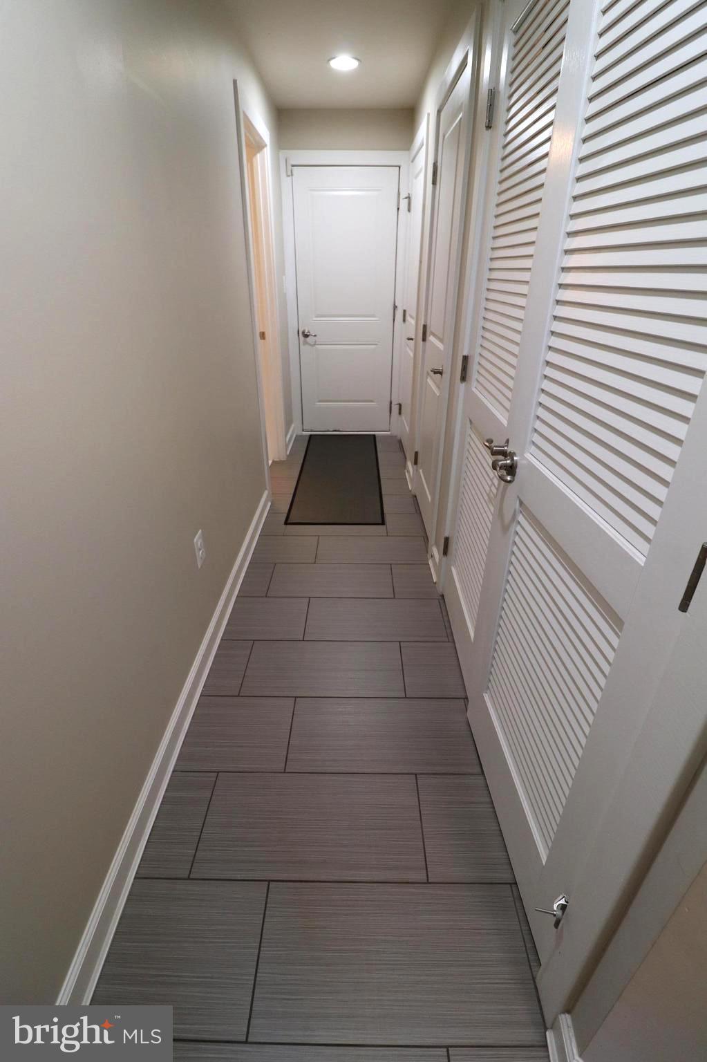 ONE LOUDOUN LAND BAY B - Residential