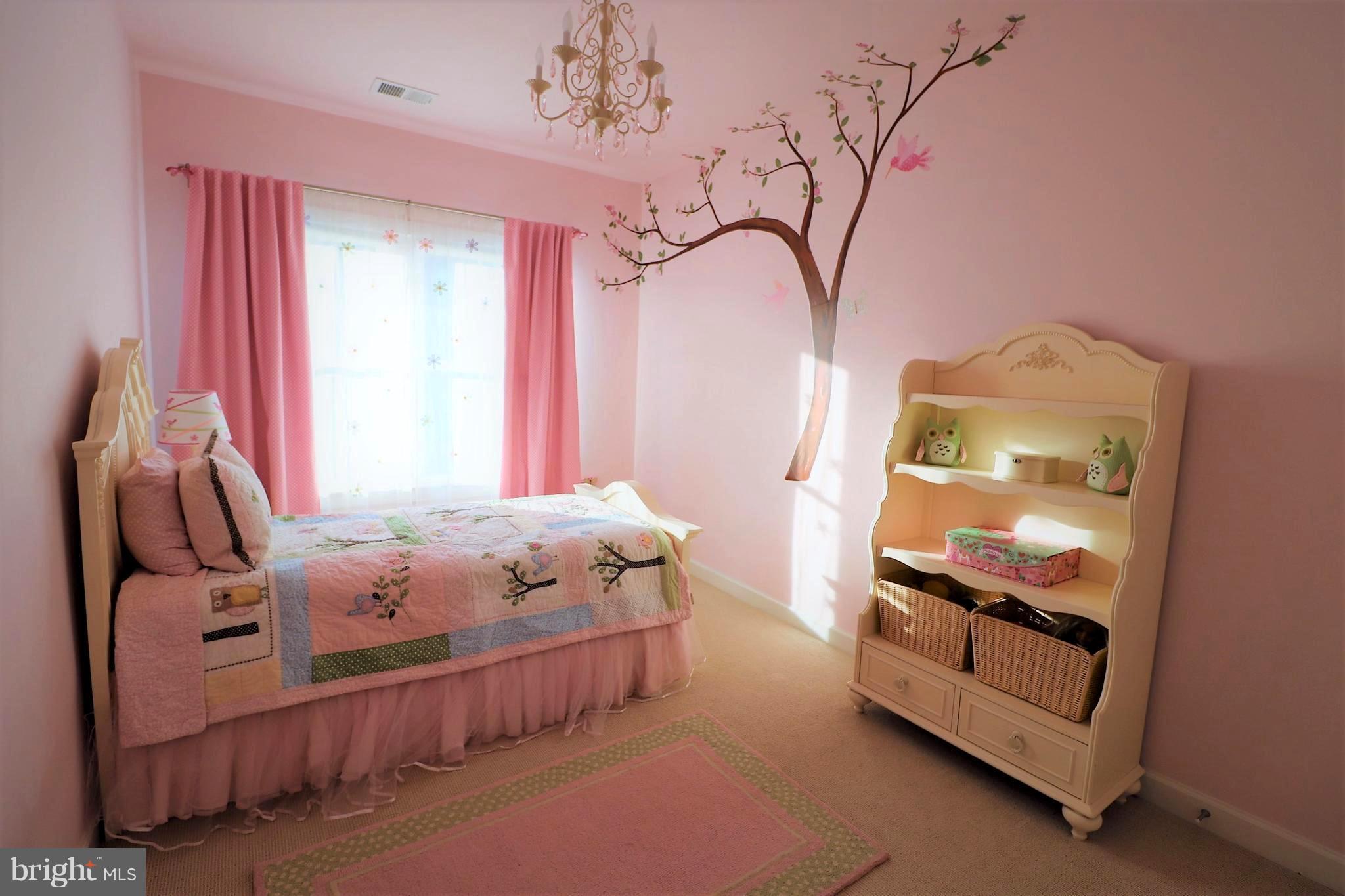 ONE LOUDOUN LAND BAY B - Residential