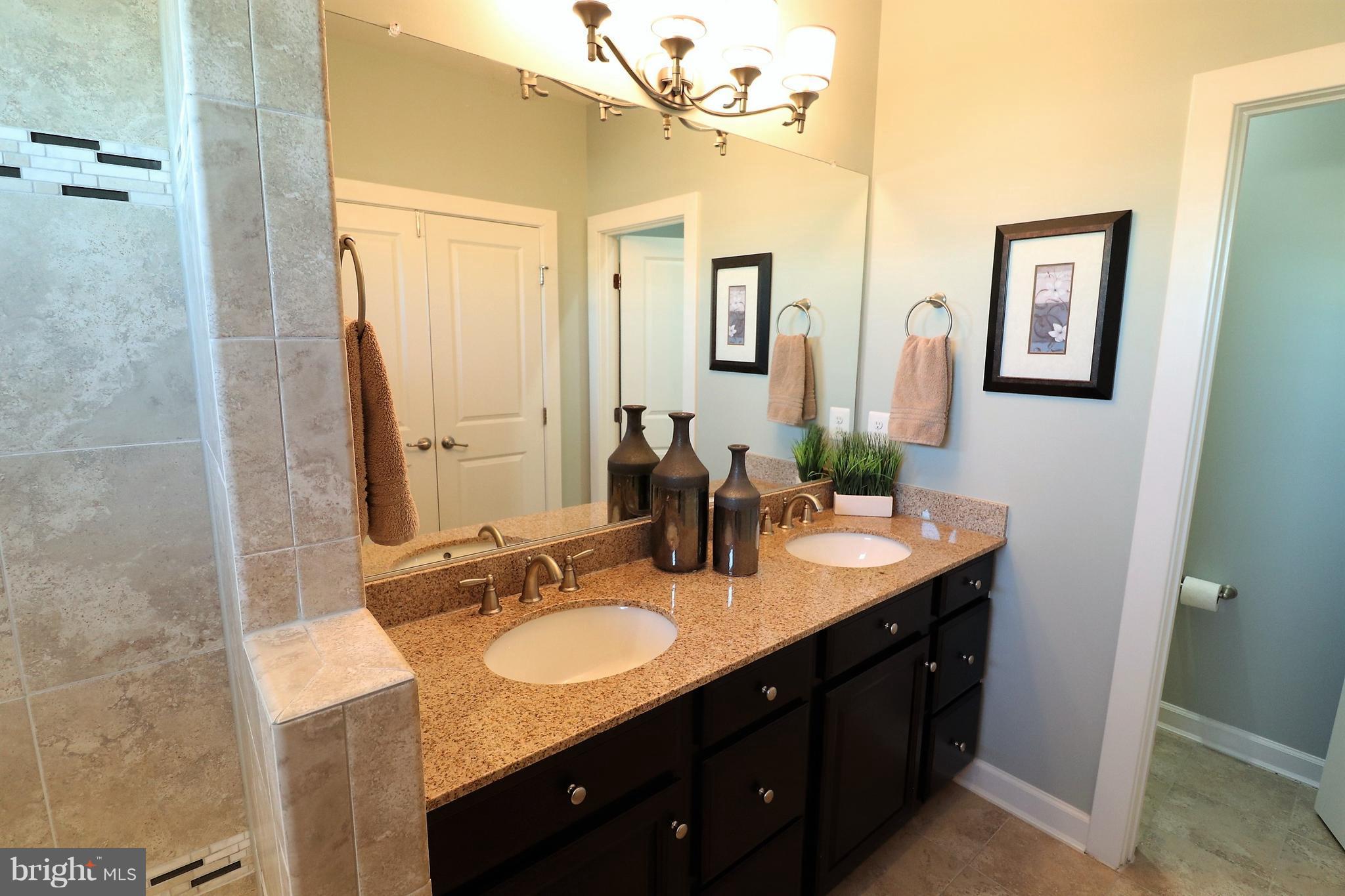 ONE LOUDOUN LAND BAY B - Residential