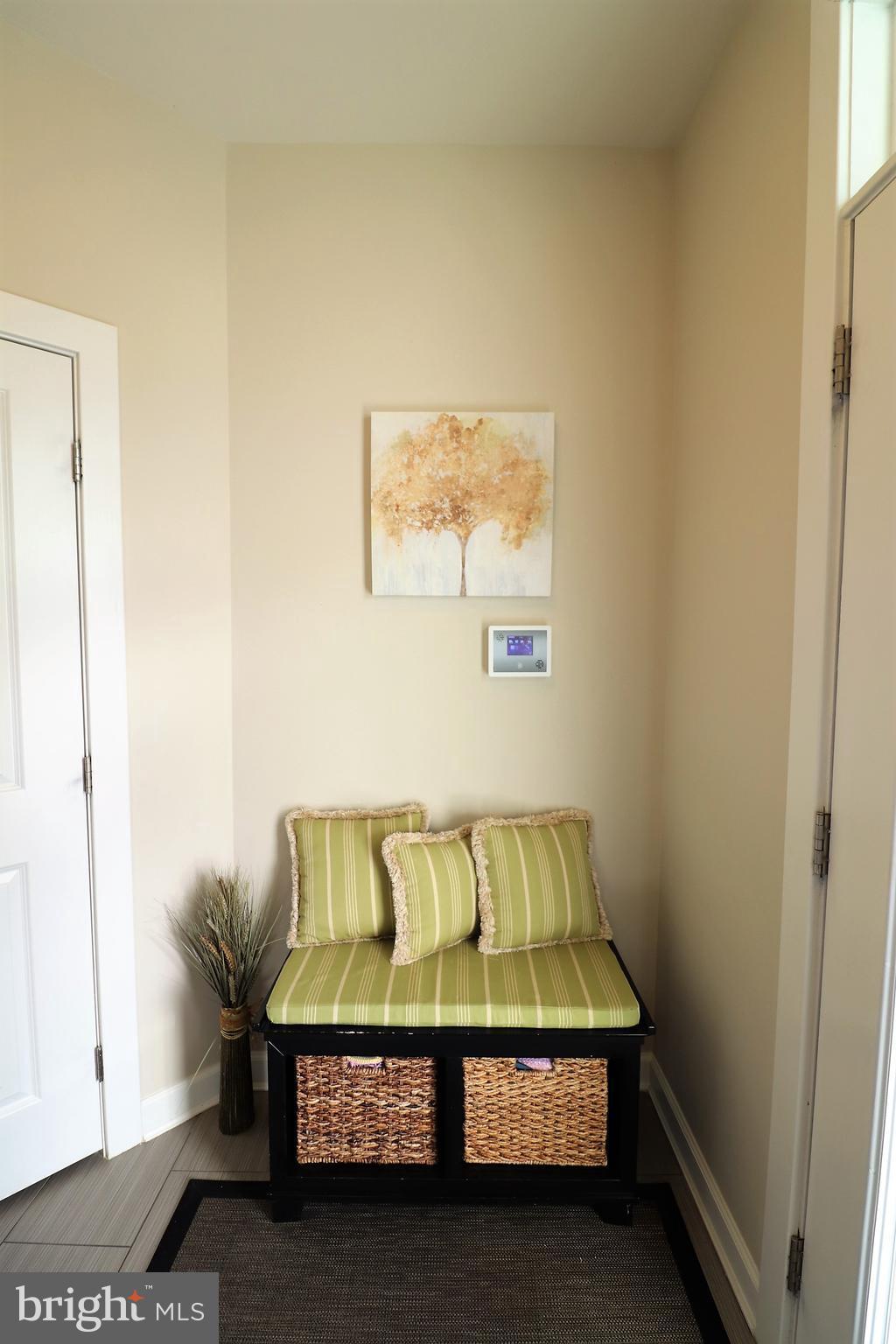 ONE LOUDOUN LAND BAY B - Residential