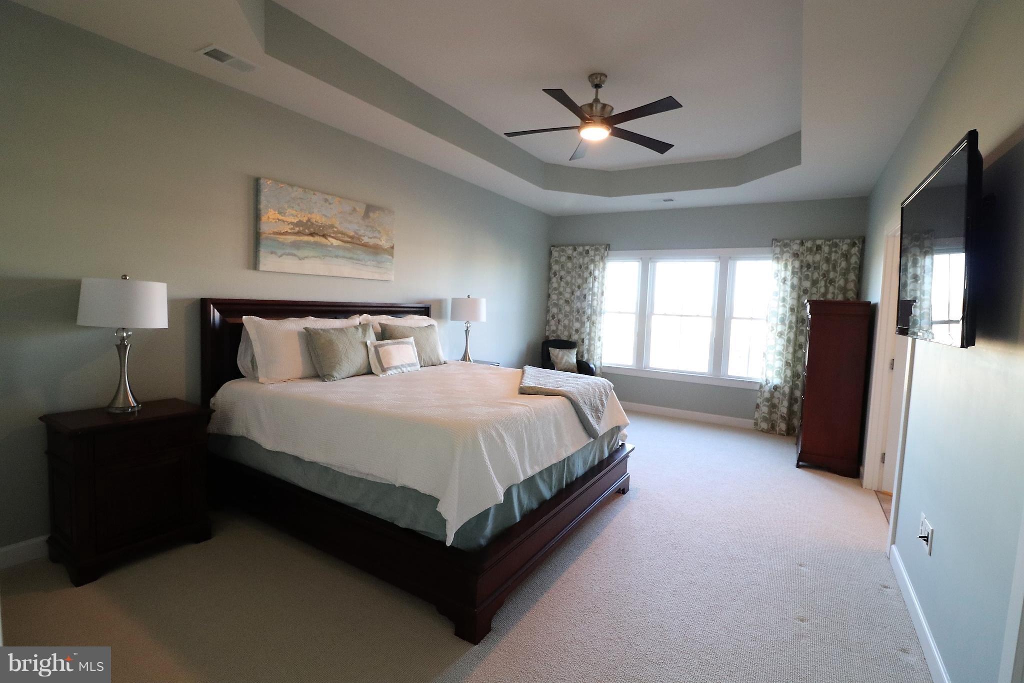 ONE LOUDOUN LAND BAY B - Residential