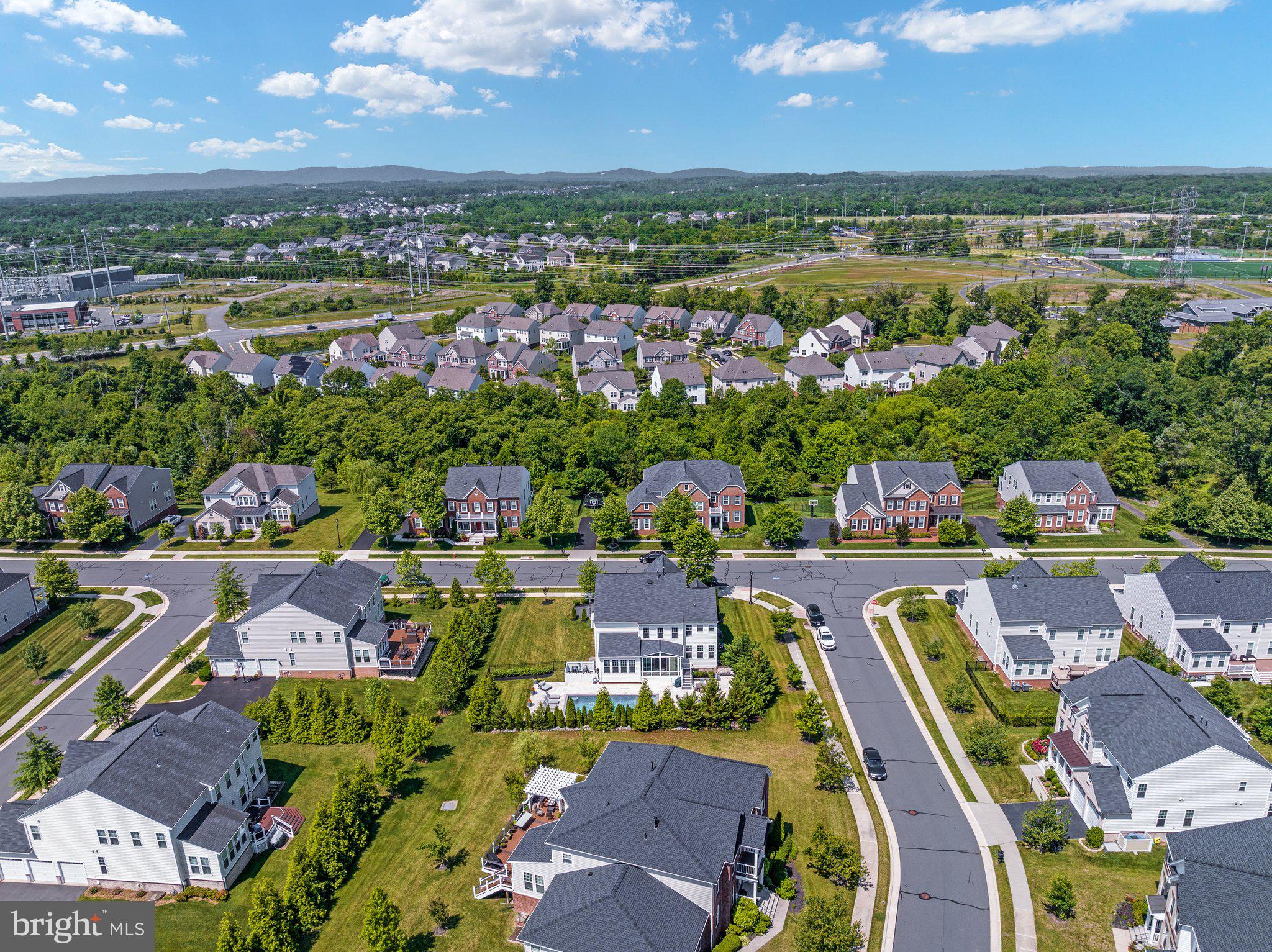 BRAMBLETON - Residential