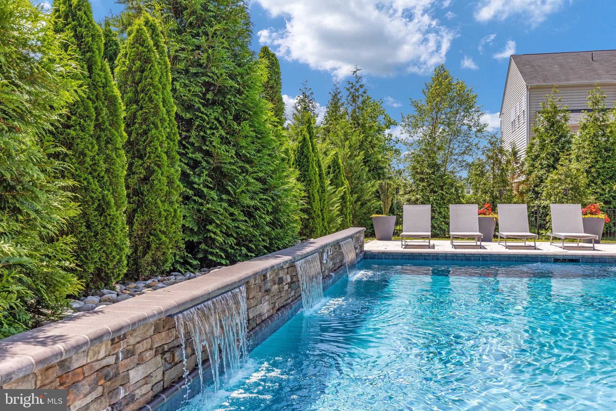 BRAMBLETON - Residential