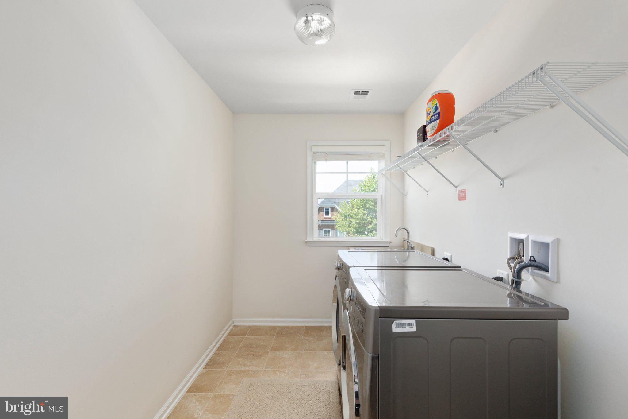 BRAMBLETON - Residential