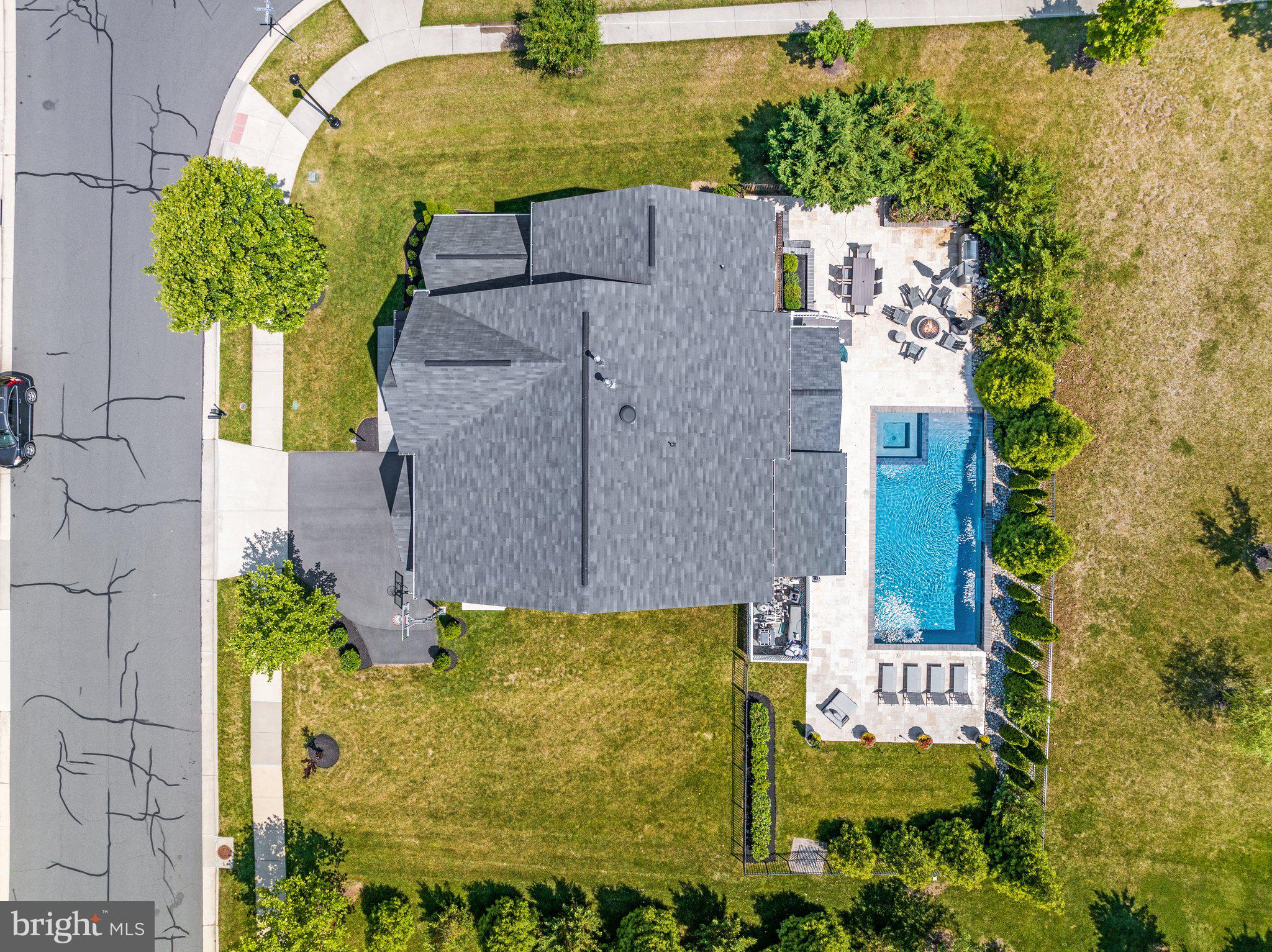 BRAMBLETON - Residential