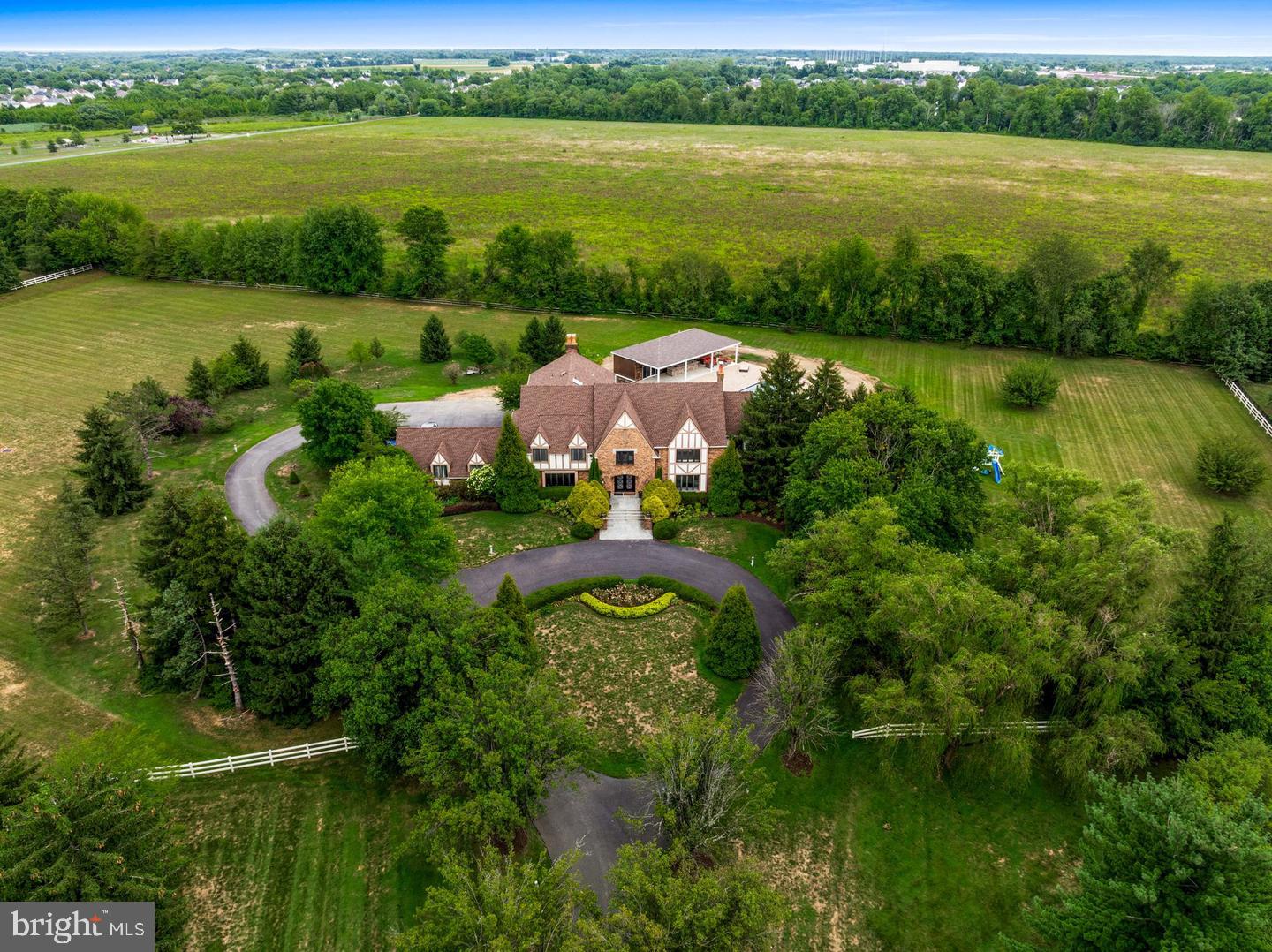 9 DEERFIELD TERRACE