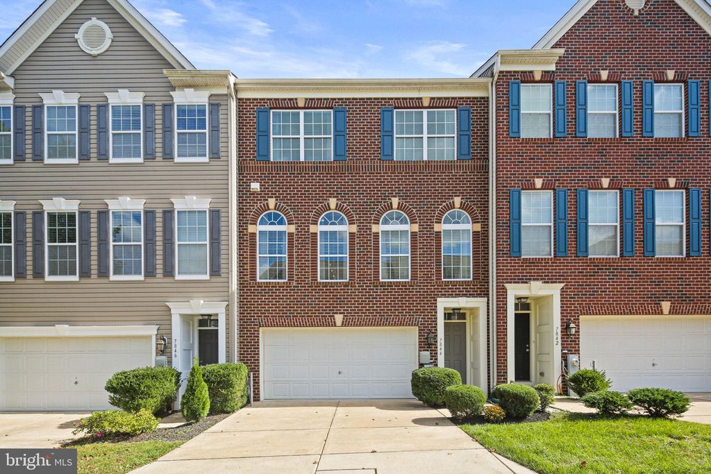 Photo of 7844 River Rock Way, COLUMBIA, MD 21044 (MLS # MDHW2058784)