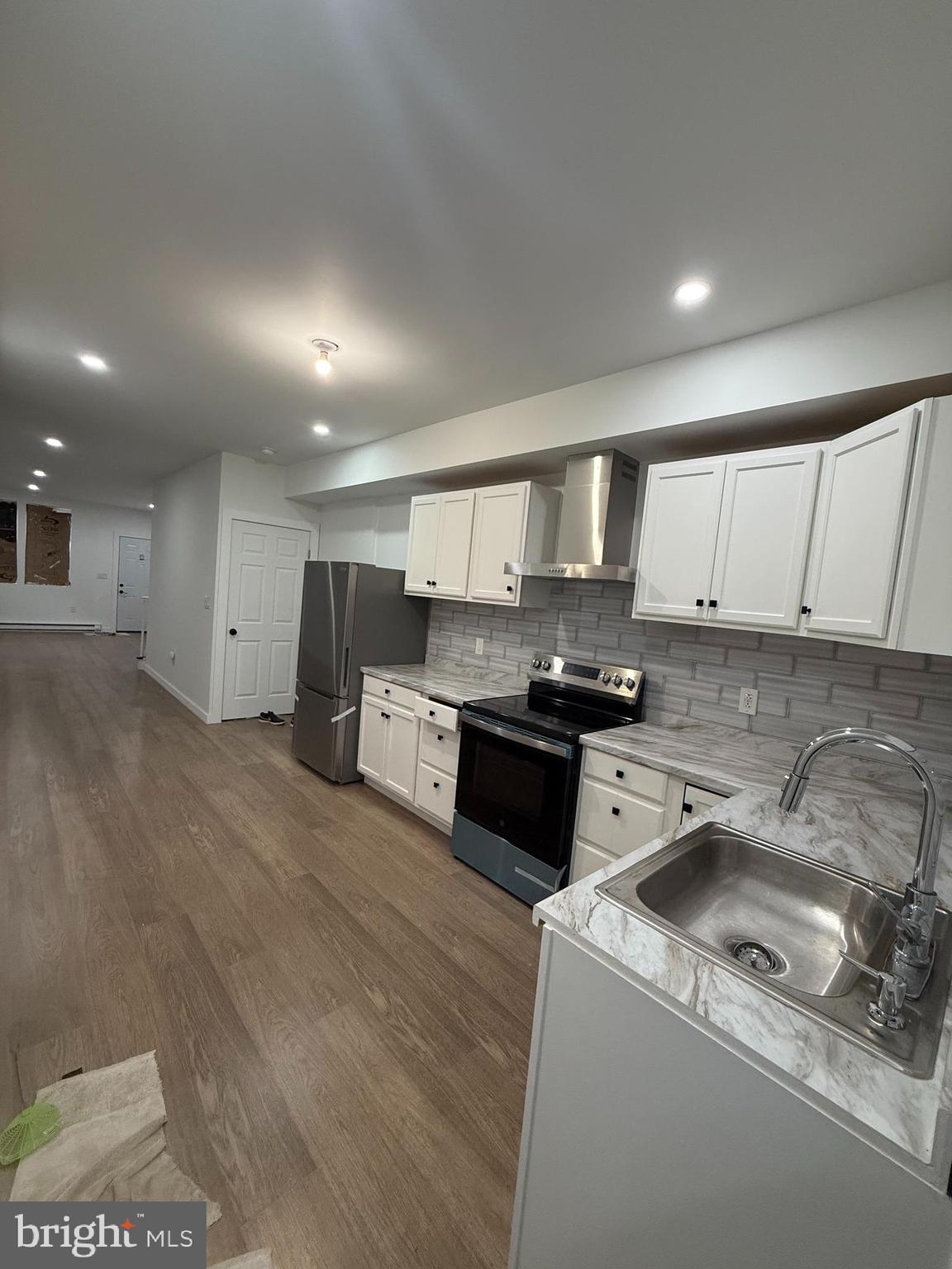 SOUTHWEST READING - Residential