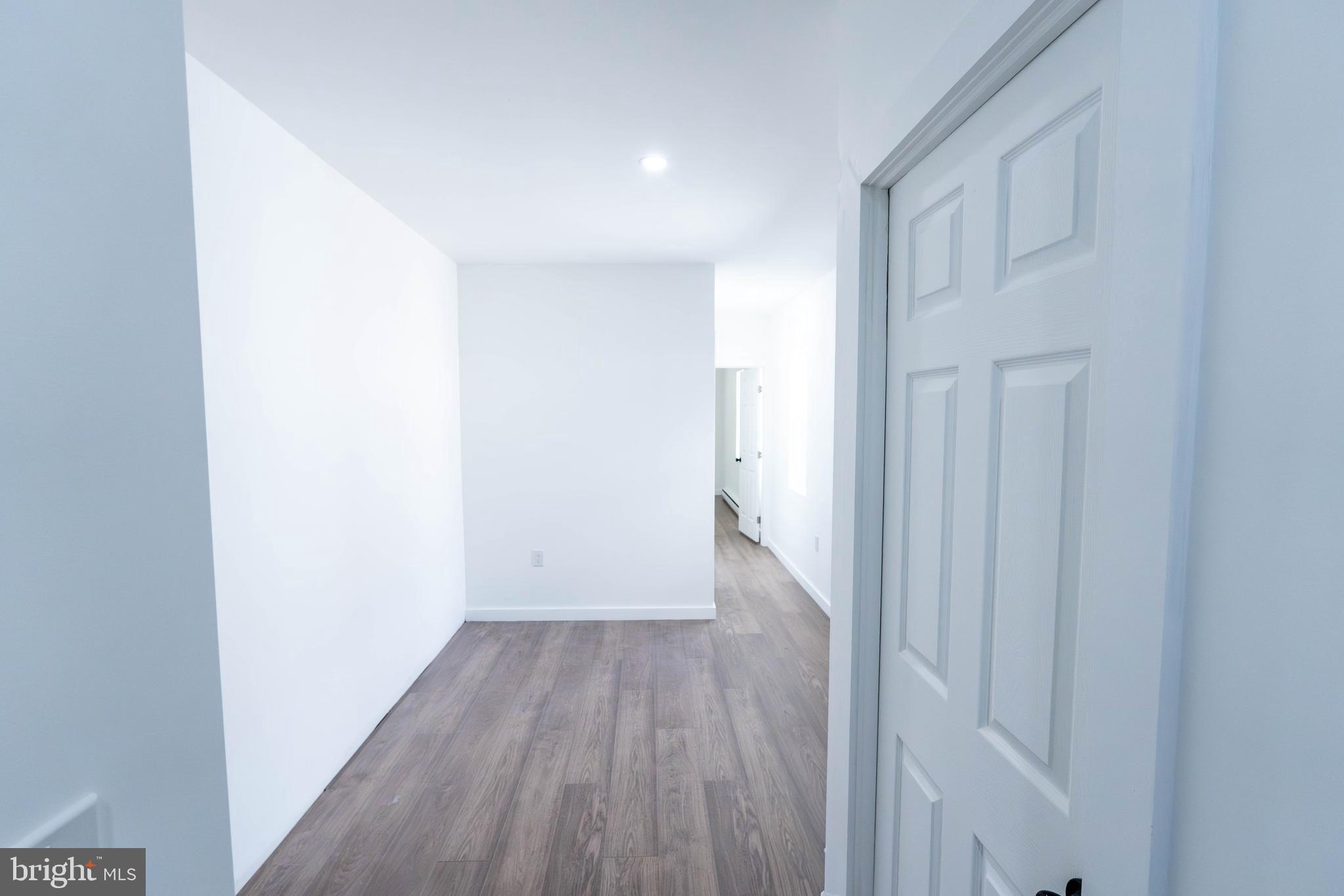 SOUTHWEST READING - Residential