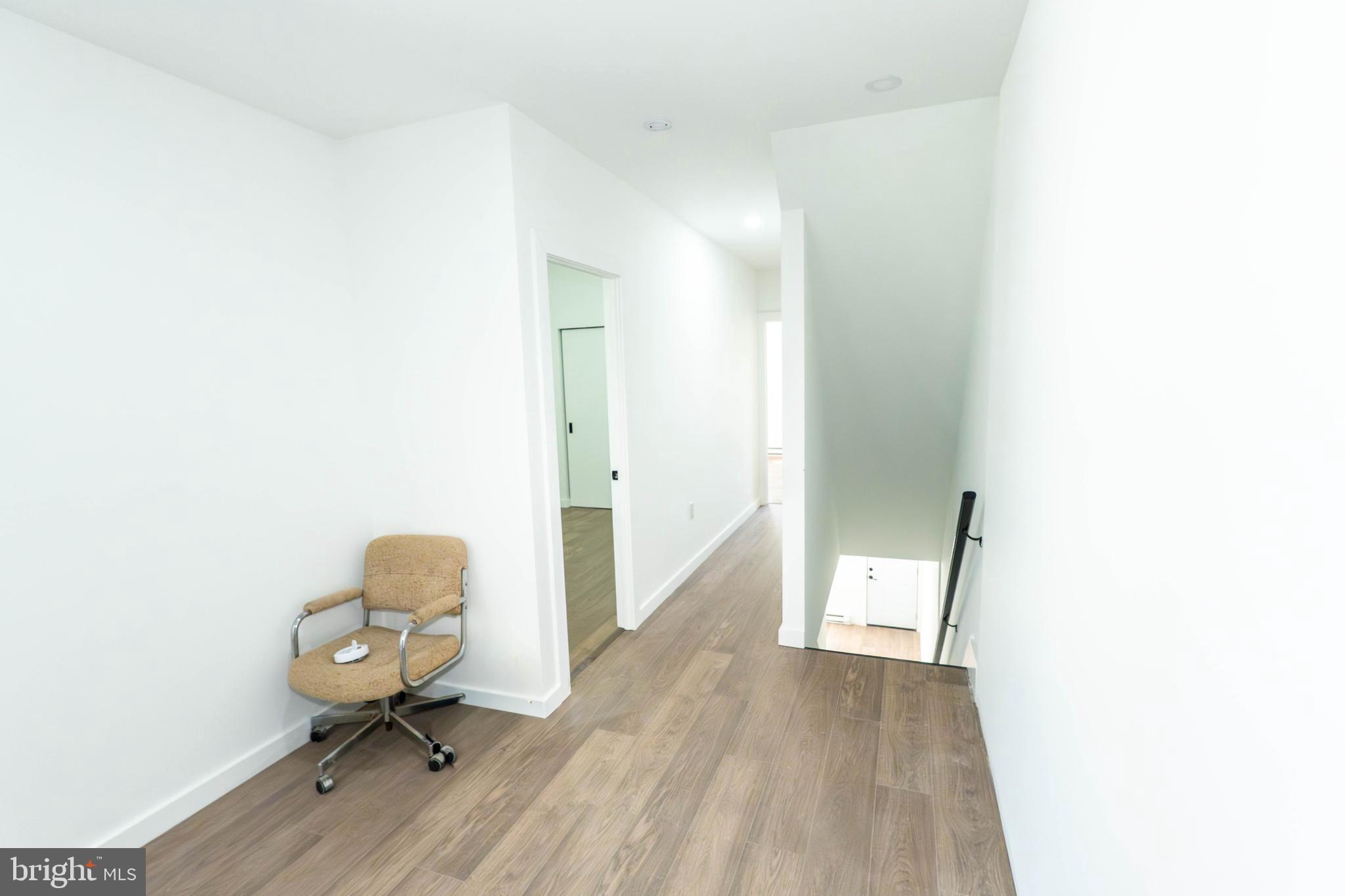 SOUTHWEST READING - Residential