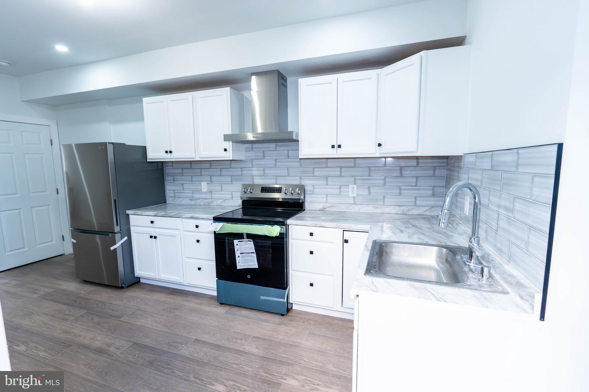 SOUTHWEST READING - Residential